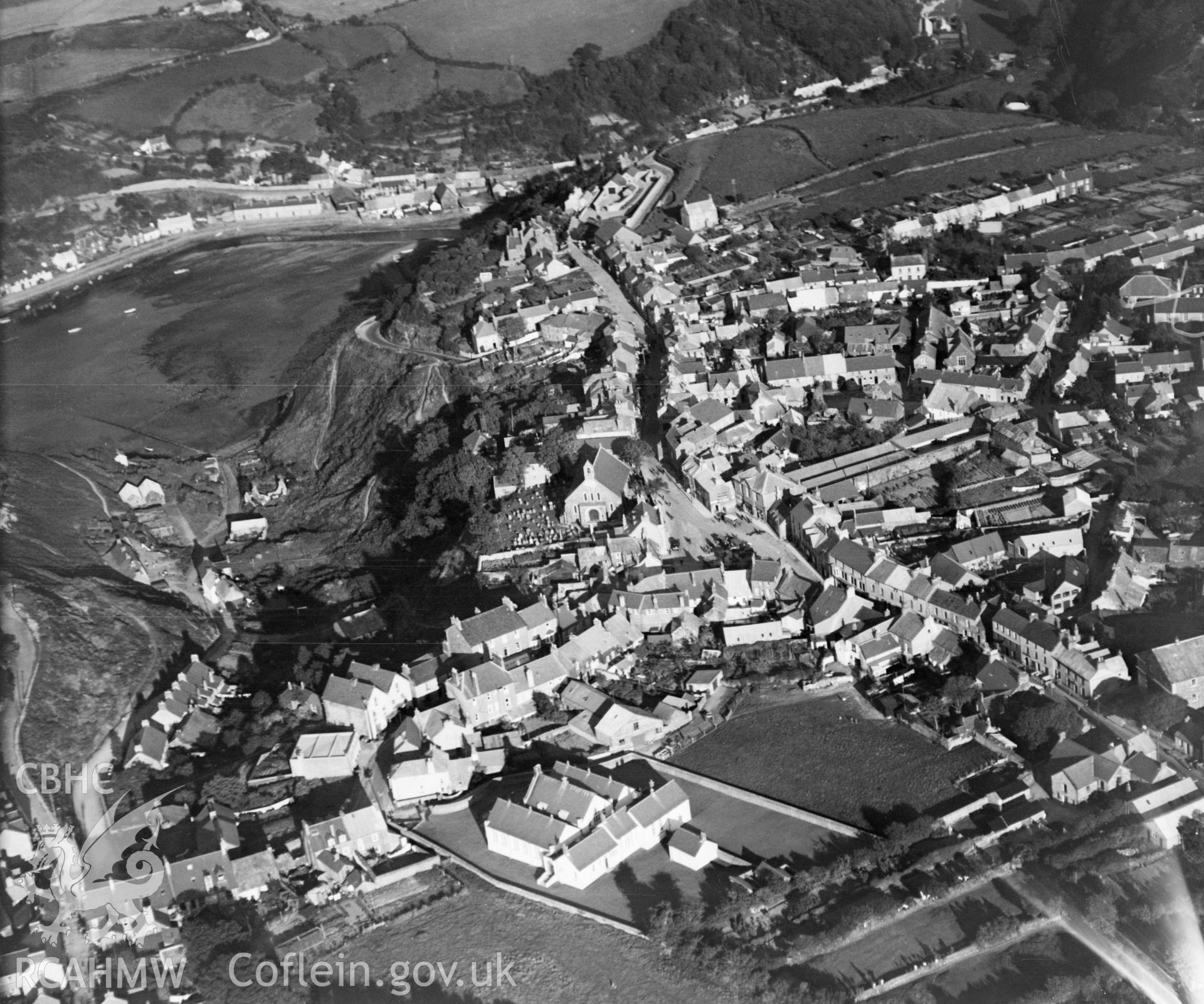 View of Fishguard, oblique aerial view. 5?x4? black and white glass plate negative.