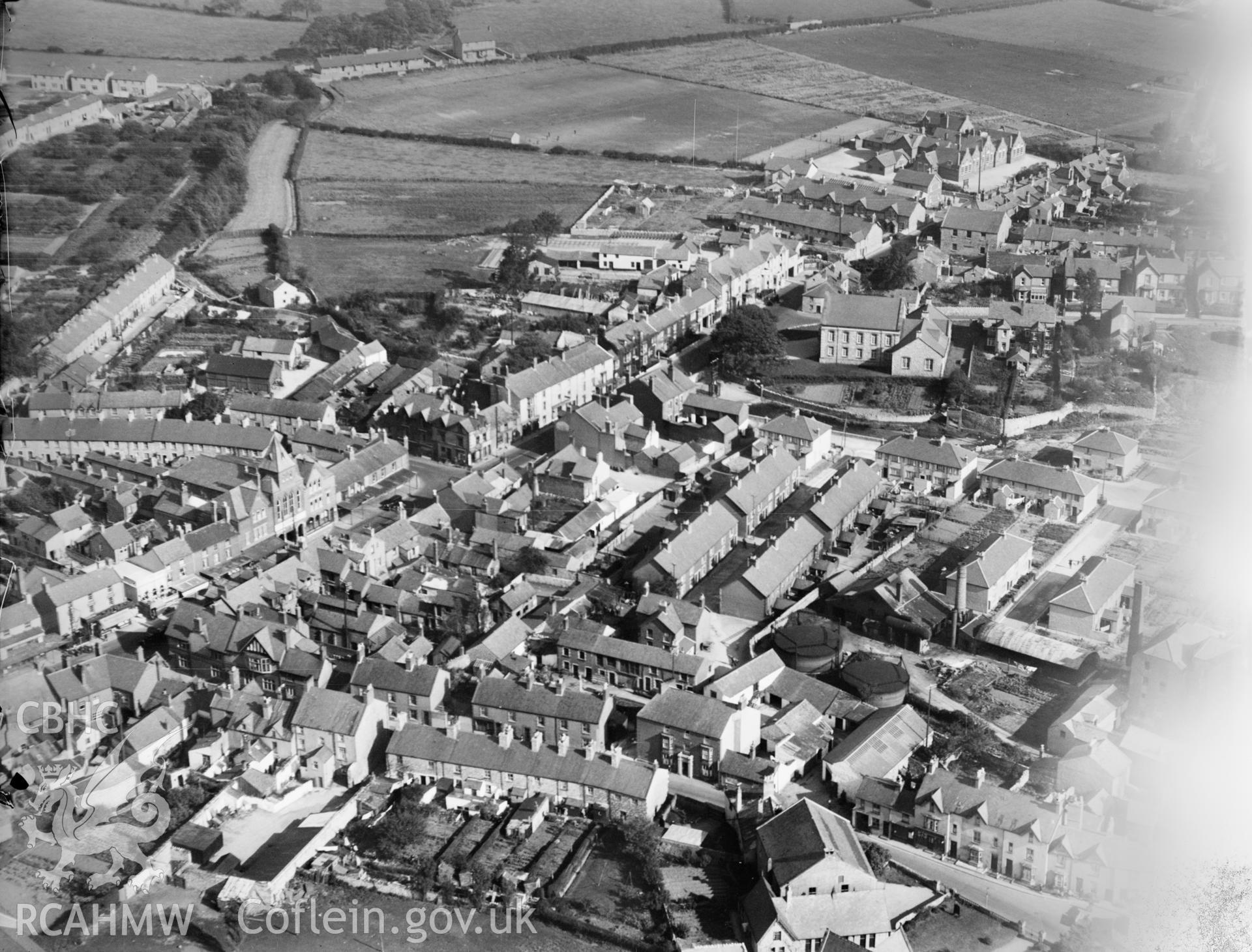 General view of Abergele, oblique aerial view. 5?x4? black and white glass plate negative.