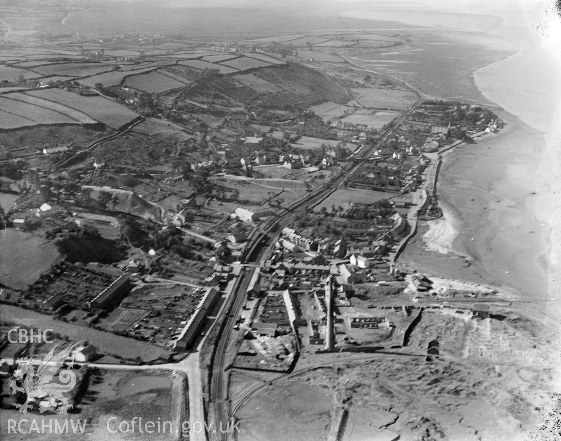 View of Penclawdd, oblique aerial view. 5?x4? black and white glass plate negative.