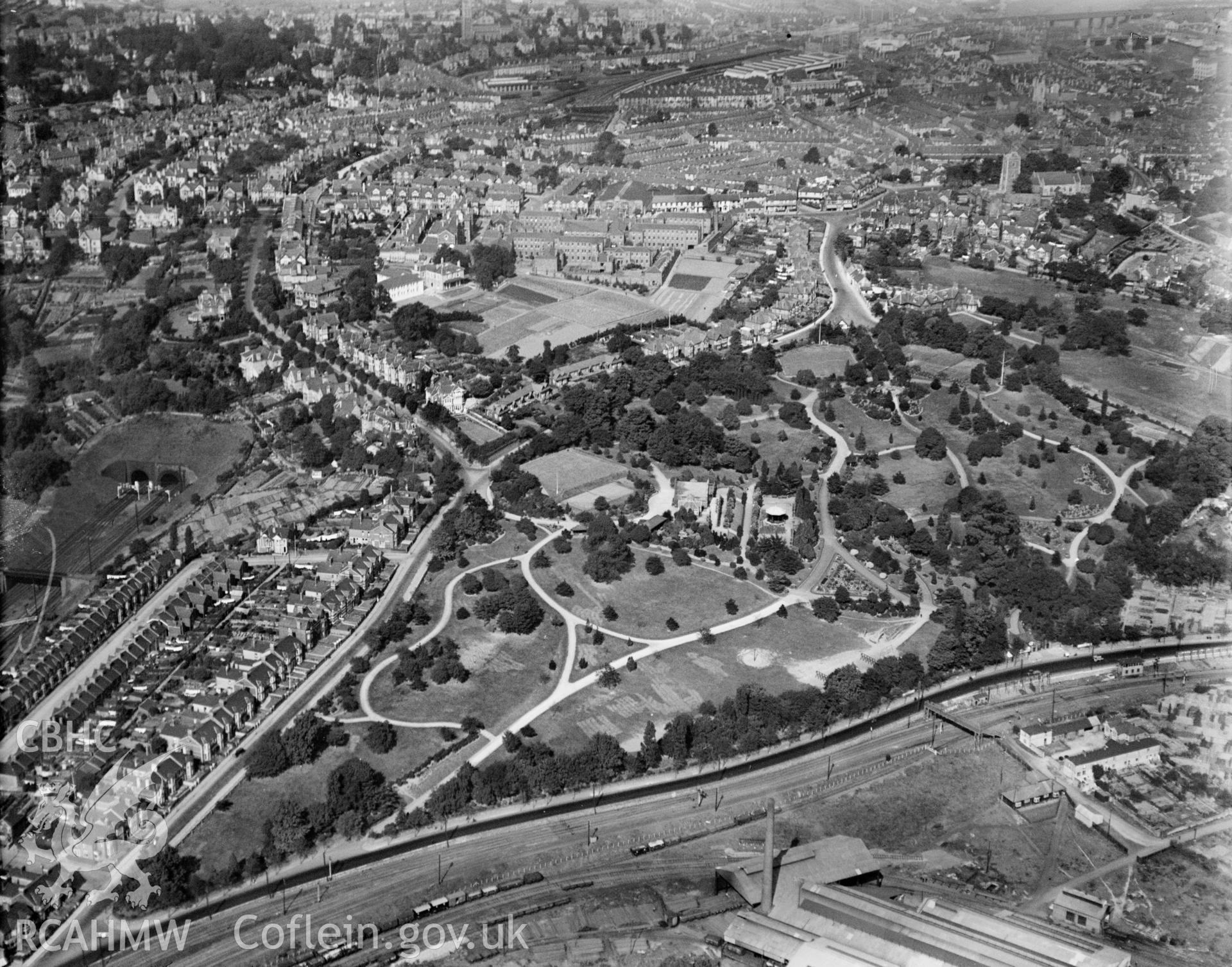 Bellevue Park, Newport, oblique aerial view. 5?x4? black and white glass plate negative.
