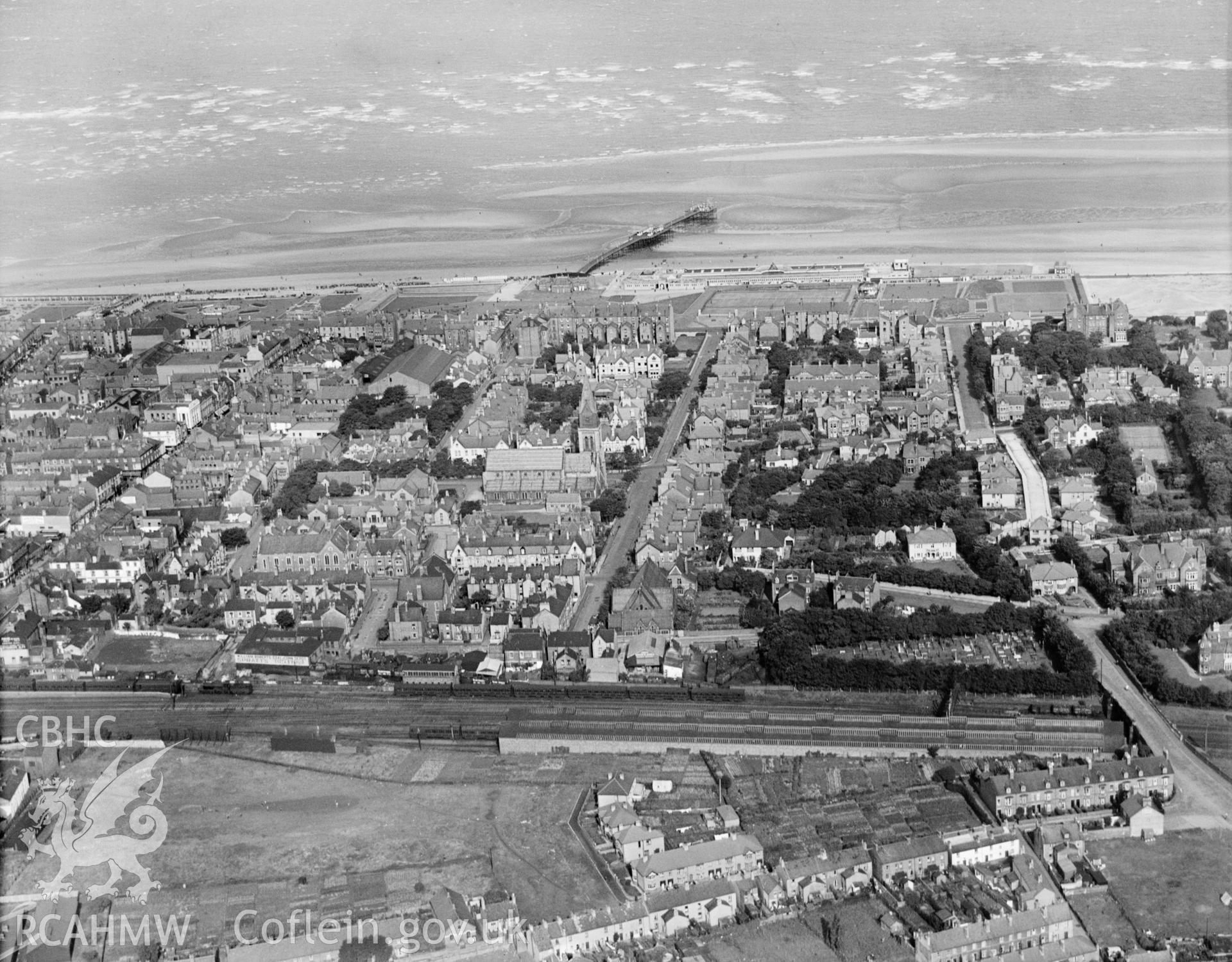 General view of Rhyl, oblique aerial view. 5?x4? black and white glass plate negative.