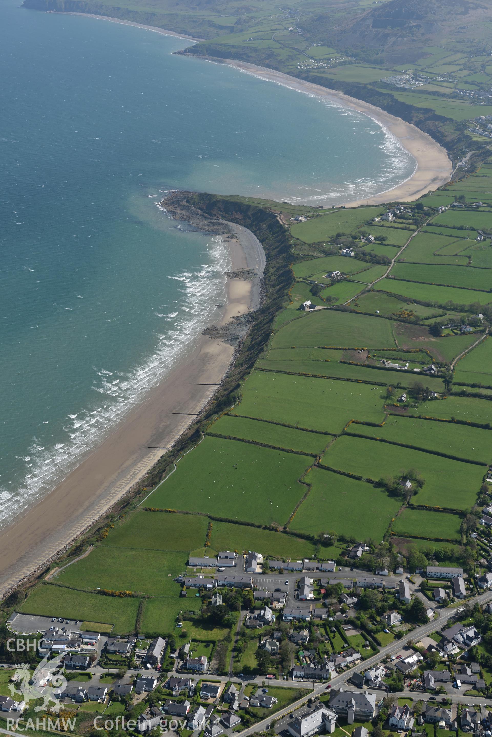 Aerial photography of Morfa Nefyn taken on 3rd May 2017.  Baseline aerial reconnaissance survey for the CHERISH Project. ? Crown: CHERISH PROJECT 2017. Produced with EU funds through the Ireland Wales Co-operation Programme 2014-2020. All material made freely available through the Open Government Licence.