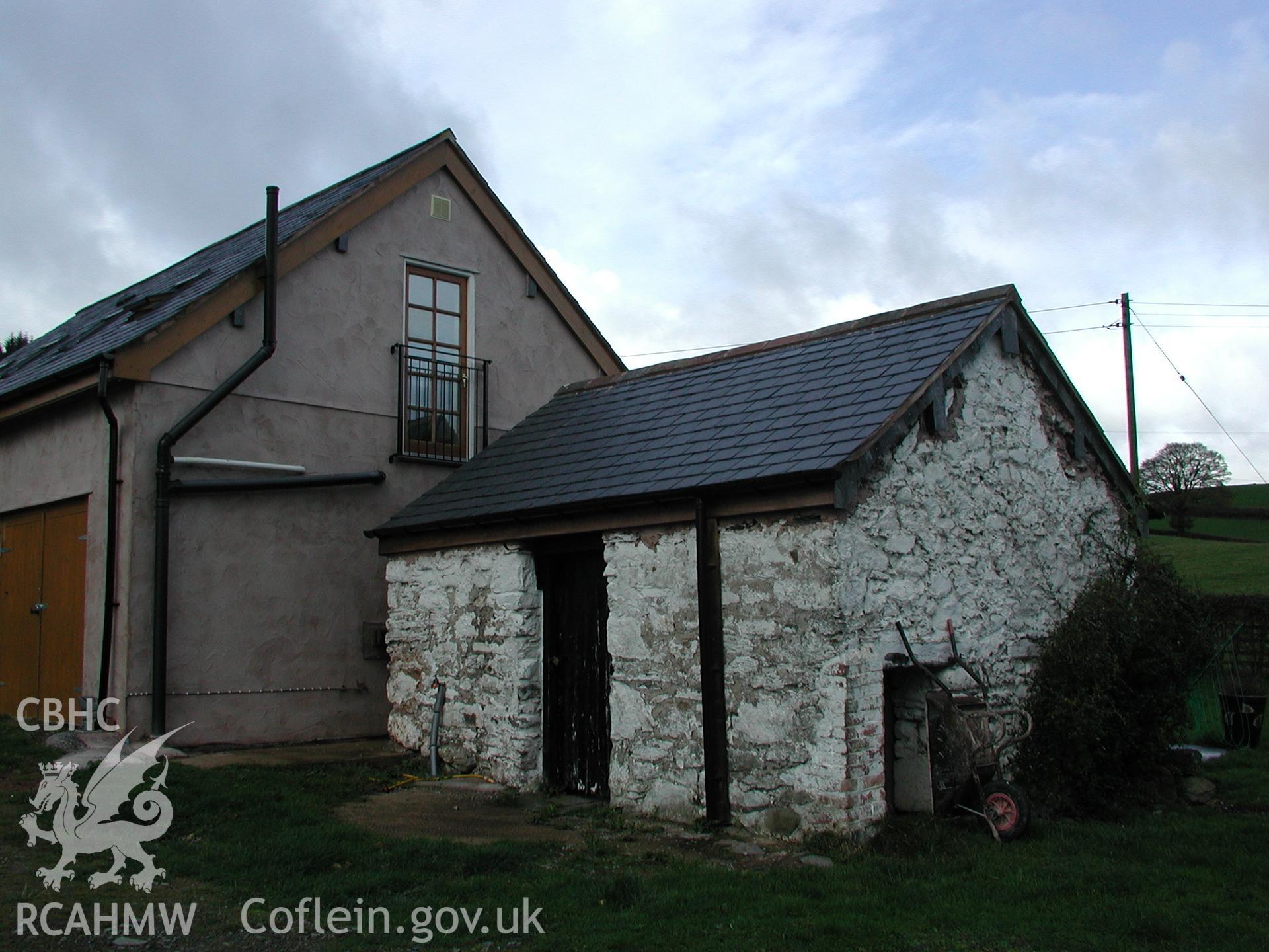 Exterior view of house and shed at Pistyll Gwyn Farmstead. Photographic survey of Pistyll Gwyn Farmstead conducted by Geoff Ward on 13th November 2007.