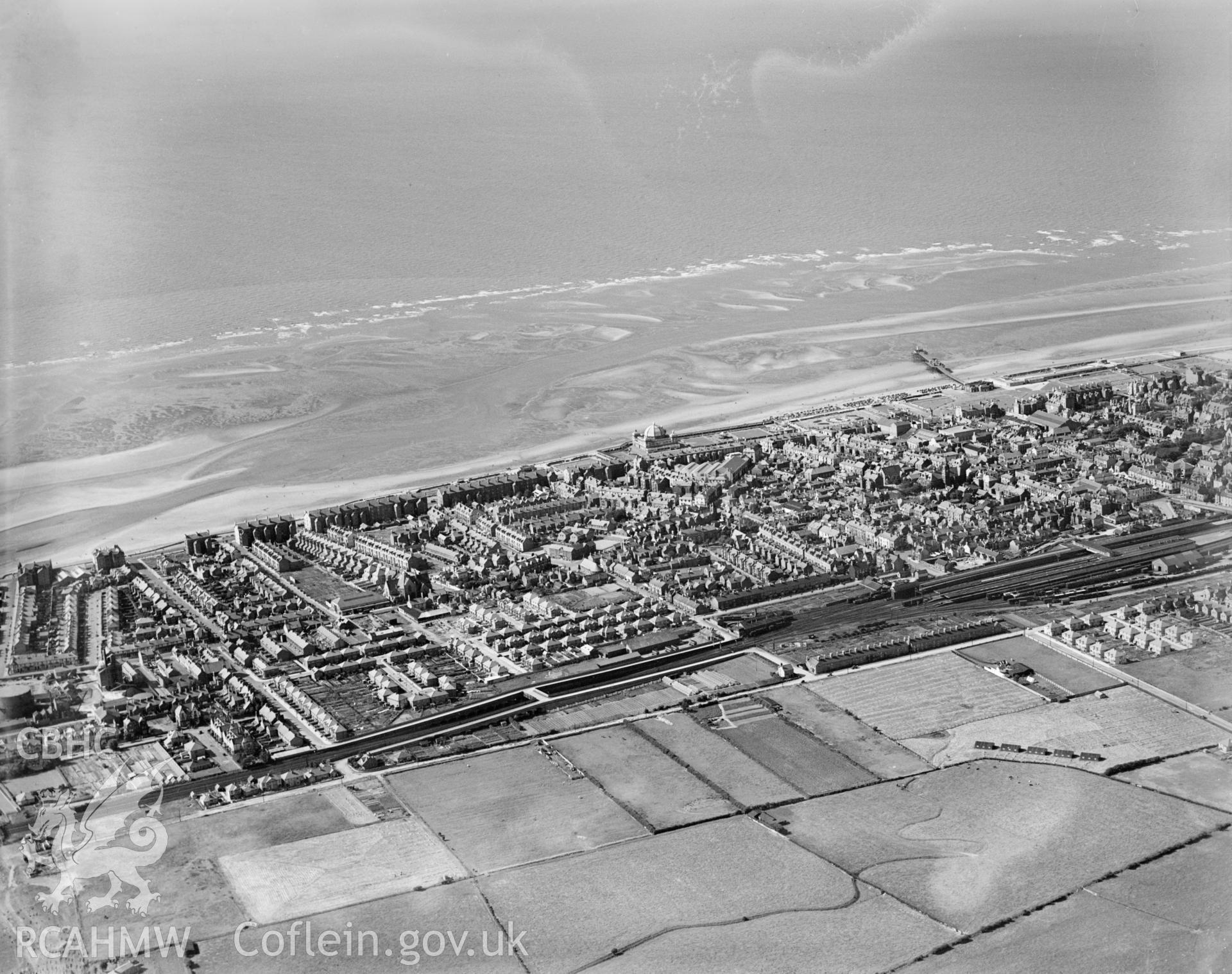View of Rhyl, oblique aerial view. 5?x4? black and white glass plate negative.