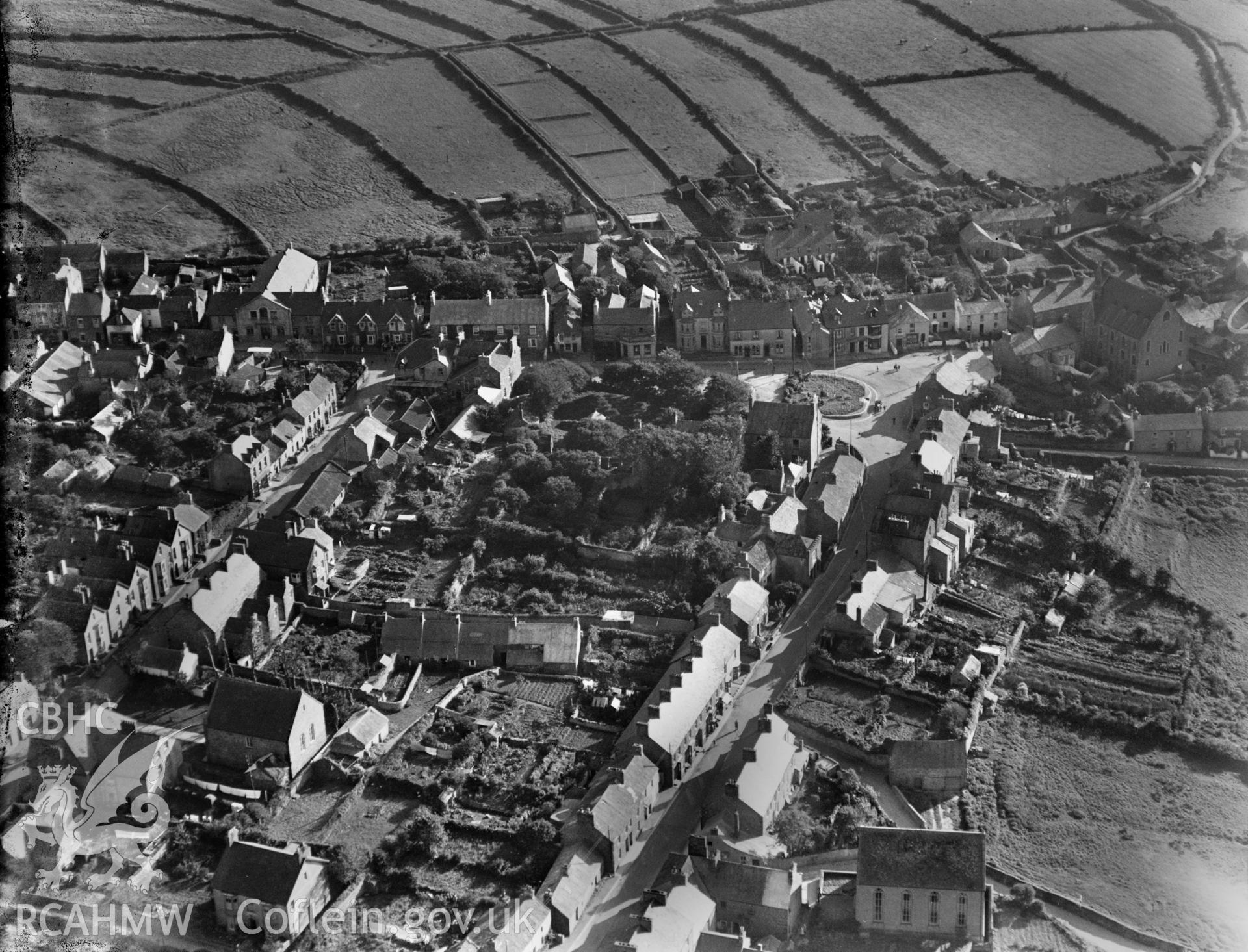View of St Davids, oblique aerial view. 5?x4? black and white glass plate negative.