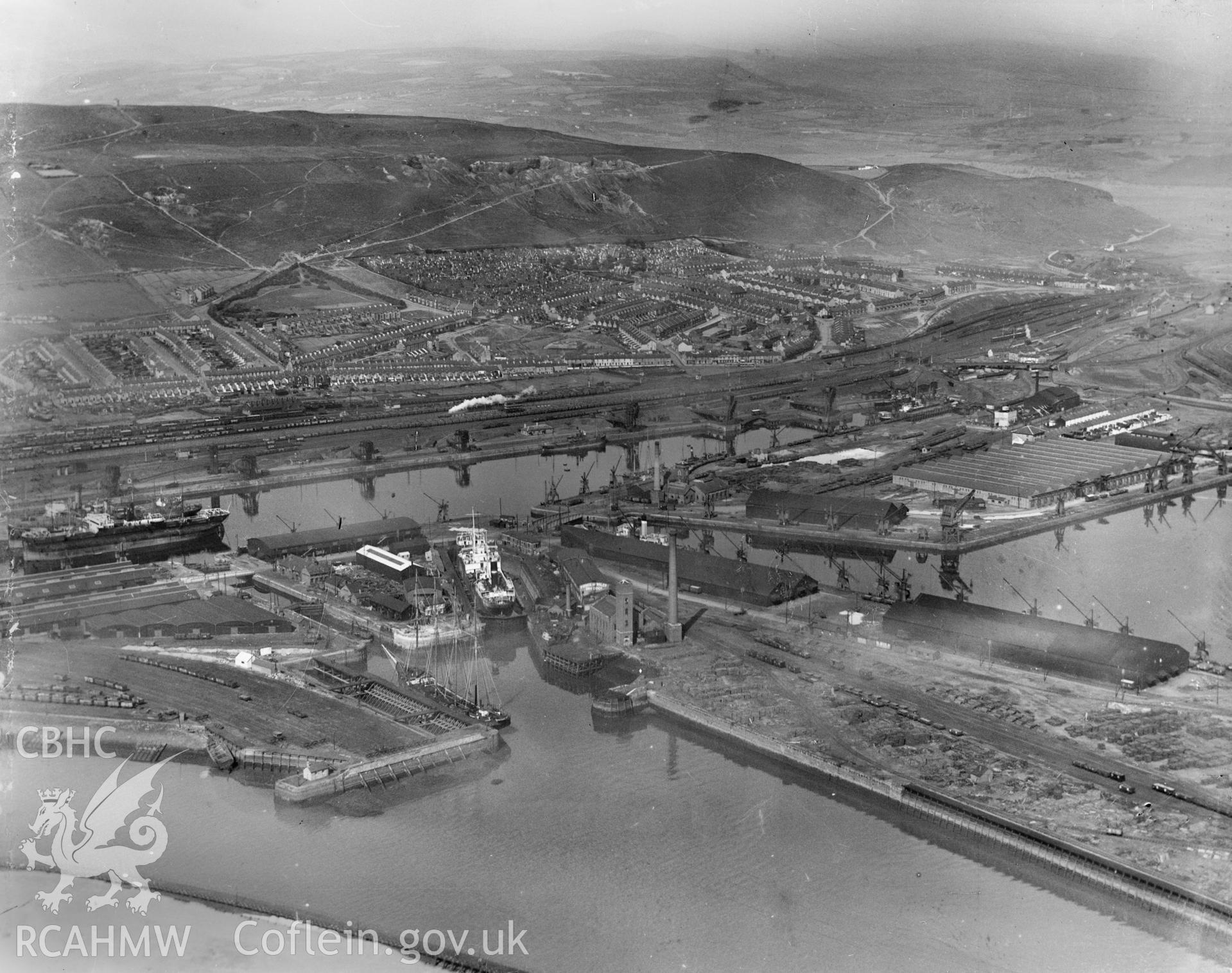 View of  King's Dock, Swansea, oblique aerial view. 5?x4? black and white glass plate negative.