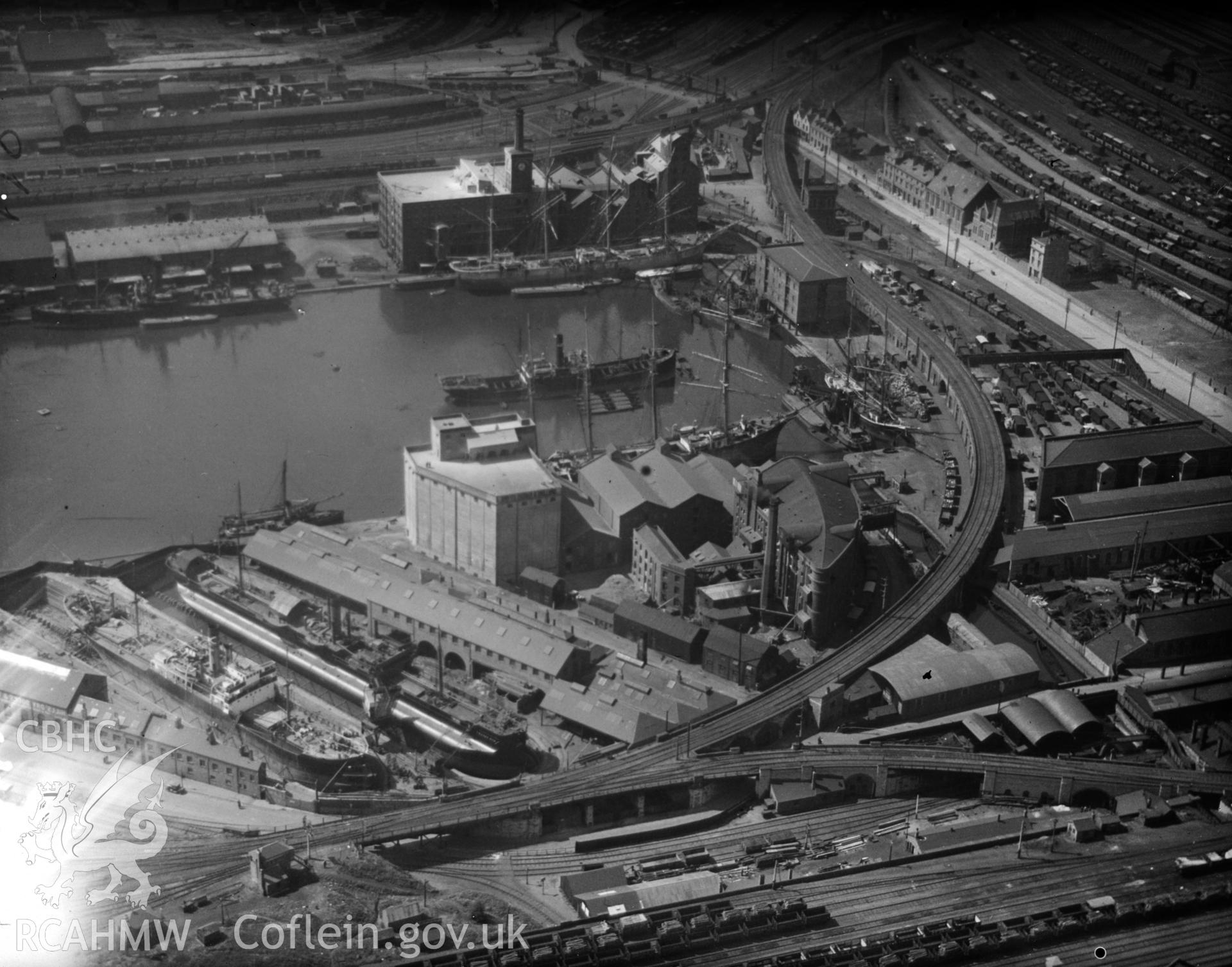 View of Spillers Biscuit Factory, Bute East Dock, Cardiff, oblique aerial view. 5?x4? black and white glass plate negative.
