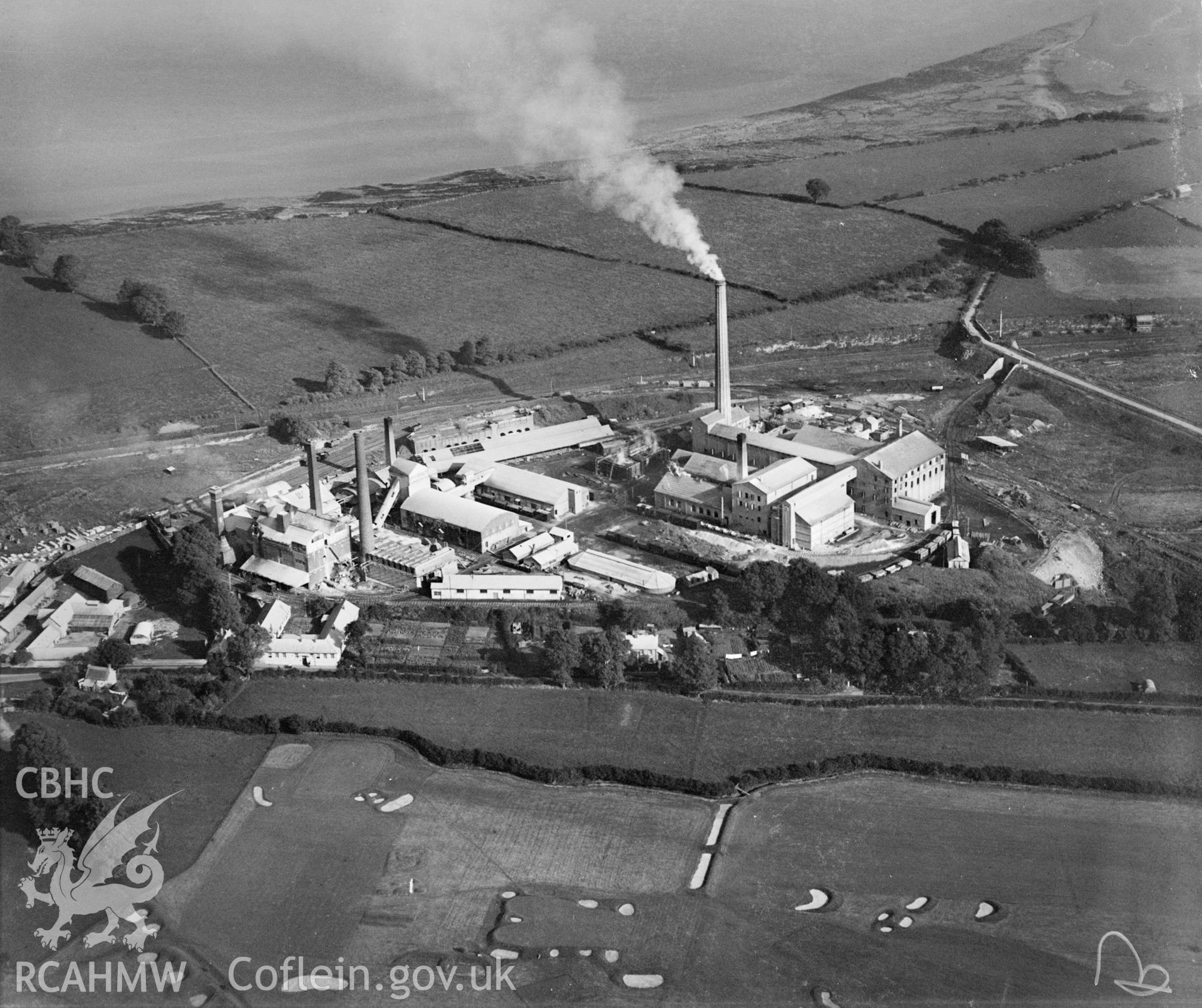 SW Portland Cement & Lime Co. Ltd., and Penarth Golf Course, oblique aerial view. 5?x4? black and white glass plate negative.