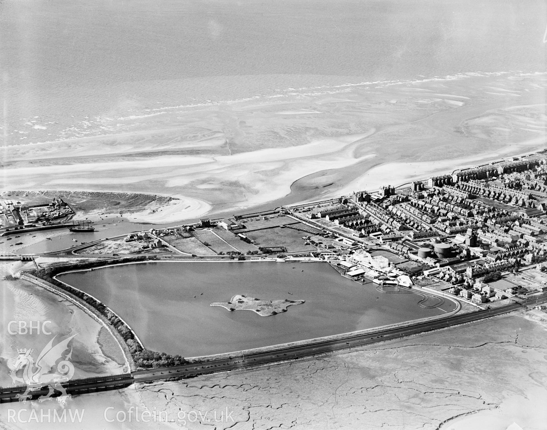 View of Rhyl, oblique aerial view. 5?x4? black and white glass plate negative.