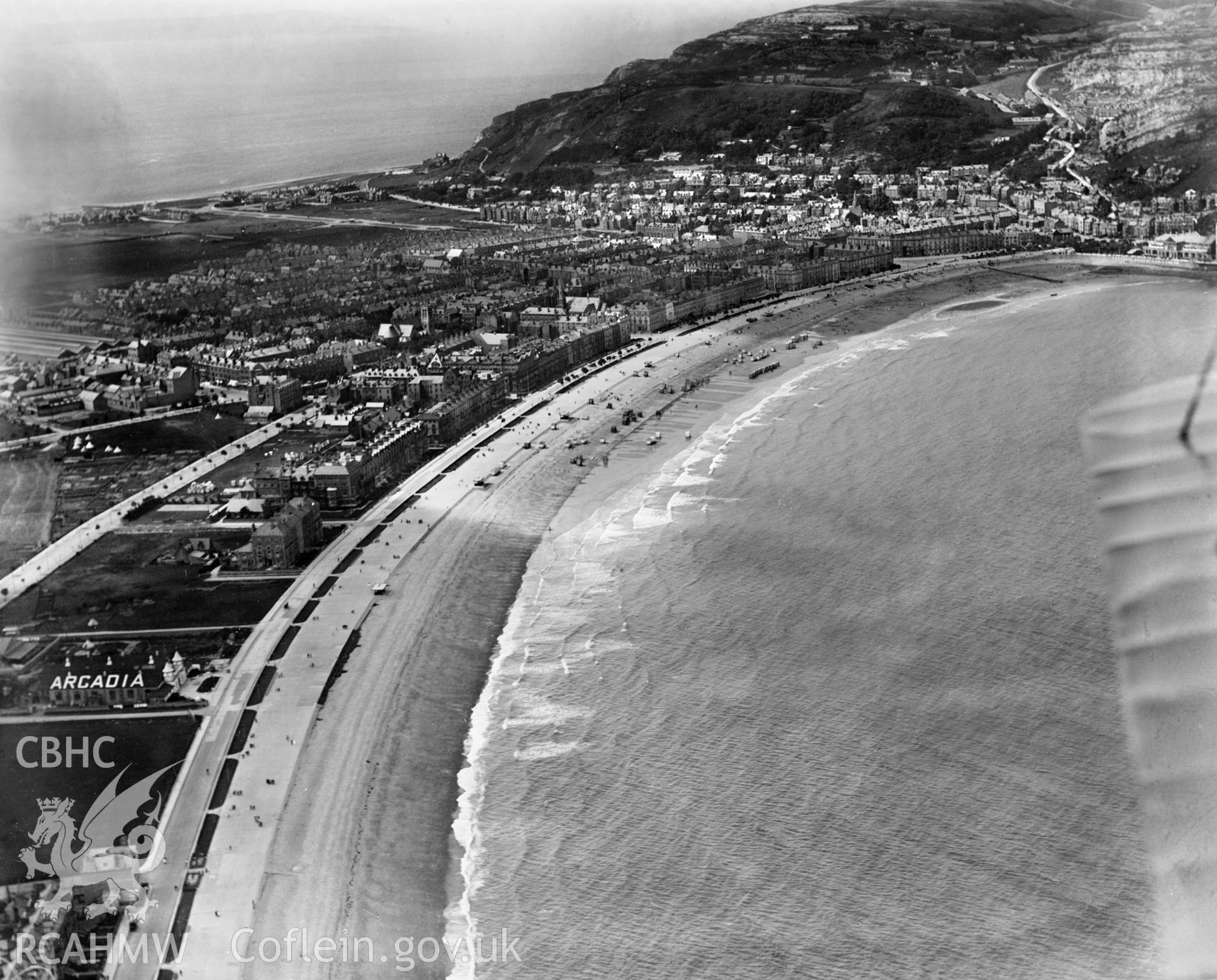 General view of Llandudno, oblique aerial view. 5?x4? black and white glass plate negative.