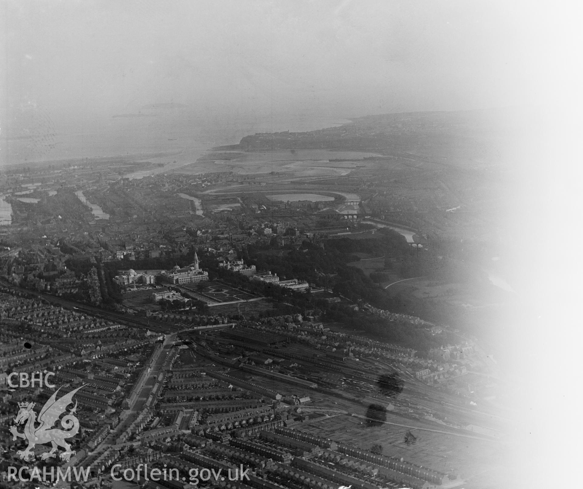 General view of Cardiff, oblique aerial view. 5?x4? black and white glass plate negative.