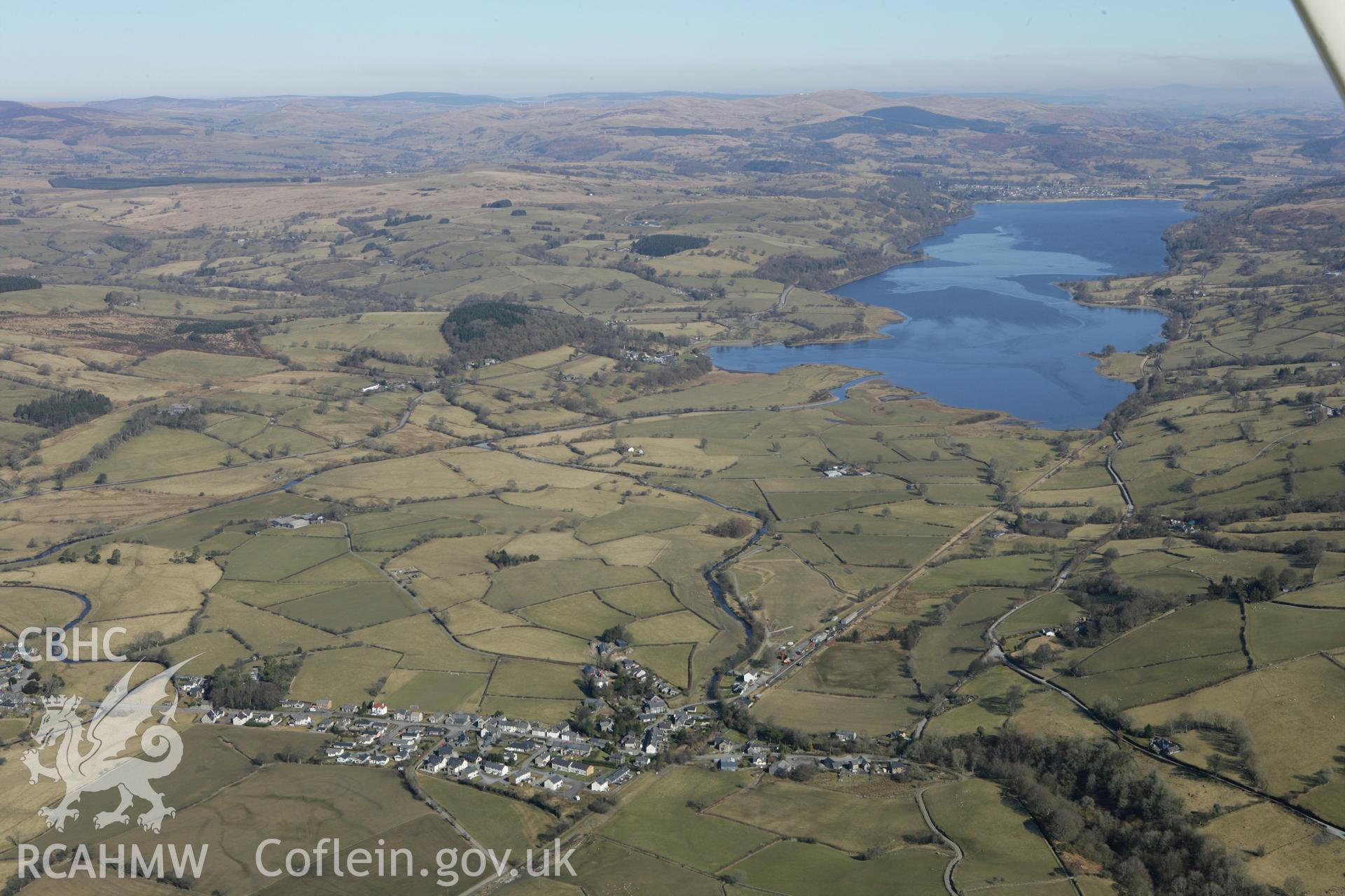 RCAHMW colour oblique photograph of Llanuwchllyn village, looking north towards Bala lake. Taken by Toby Driver on 08/03/2010.
