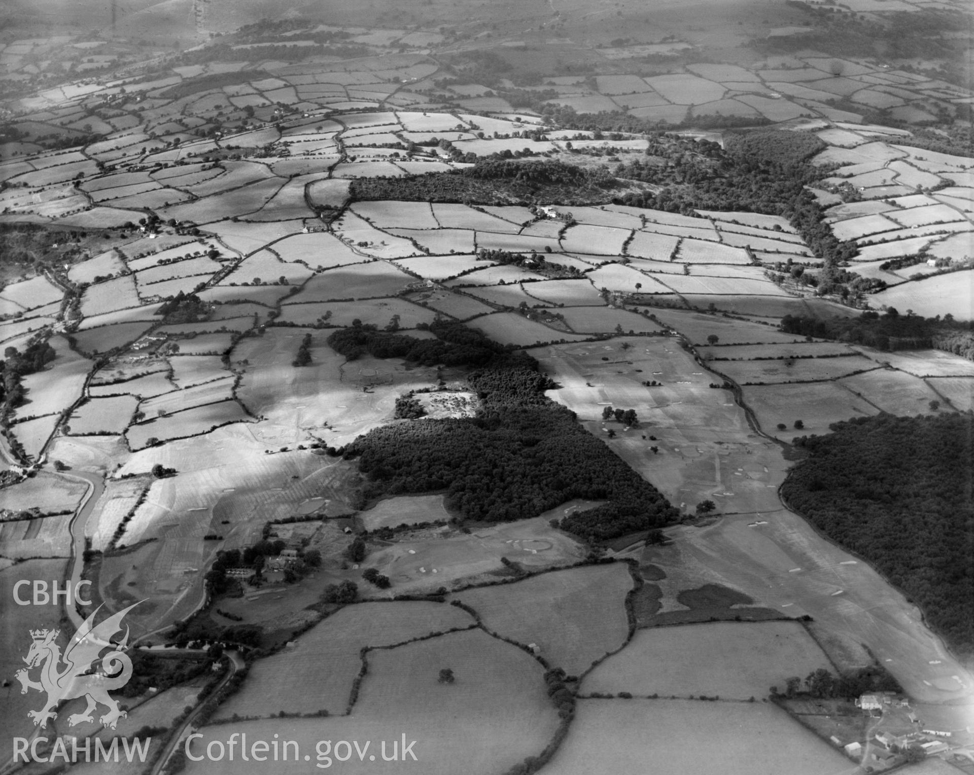 View of Llanishen golf club, oblique aerial view. 5?x4? black and white glass plate negative.