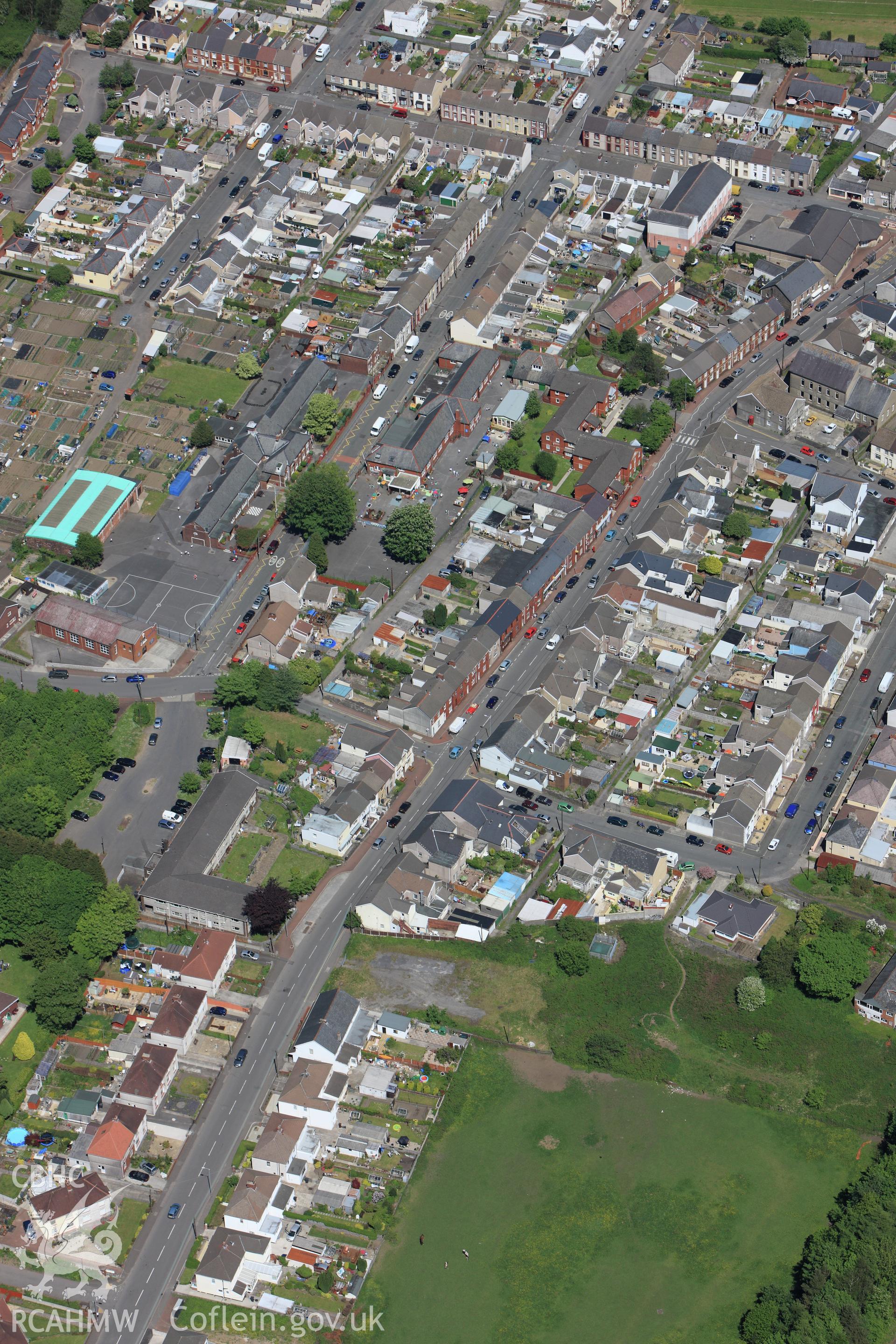 RCAHMW colour oblique photograph of Glyn Neath town. Taken by Toby Driver on 24/05/2010.