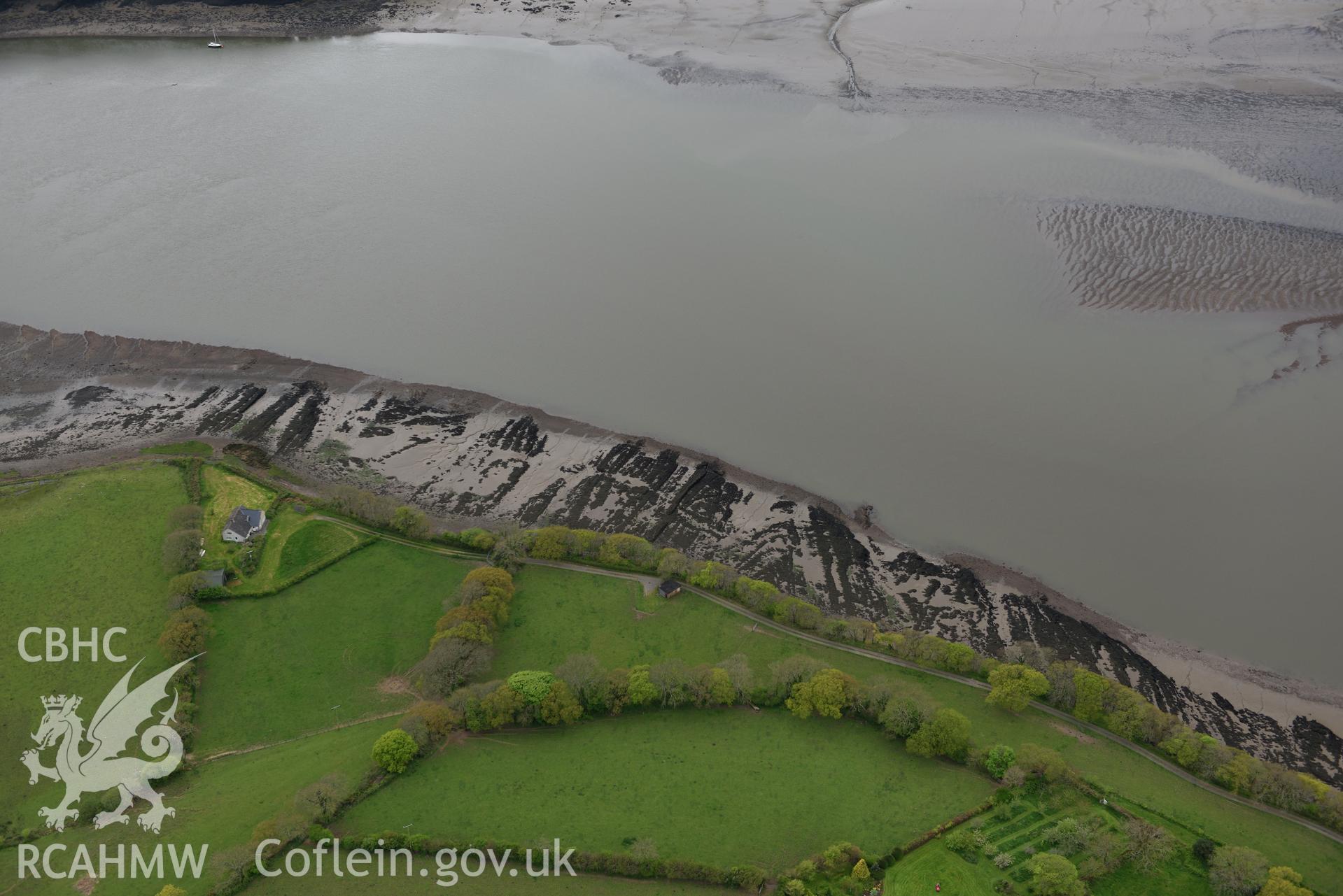 Landshipping Brickyard Hotel landing place. Baseline aerial reconnaissance survey for the CHERISH Project. ? Crown: CHERISH PROJECT 2017. Produced with EU funds through the Ireland Wales Co-operation Programme 2014-2020. All material made freely available through the Open Government Licence.