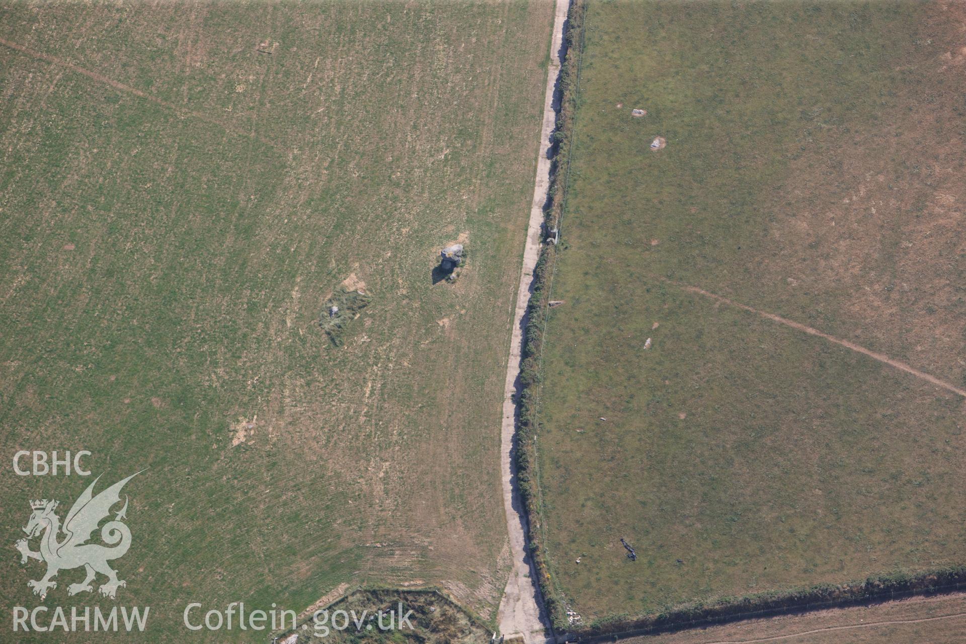 Carreg Sampson Burial Chamber, south west of Fishguard. Oblique aerial photograph taken during the Royal Commission?s programme of archaeological aerial reconnaissance by Toby Driver on 16th July 2013.