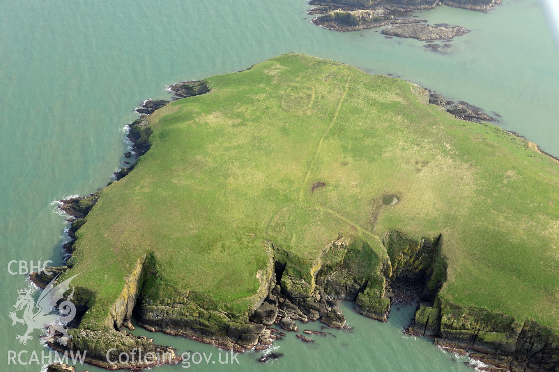 Aerial photography of Cardigan Island taken on 27th March 2017. Baseline aerial reconnaissance survey for the CHERISH Project. ? Crown: CHERISH PROJECT 2017. Produced with EU funds through the Ireland Wales Co-operation Programme 2014-2020. All material made freely available through the Open Government Licence.