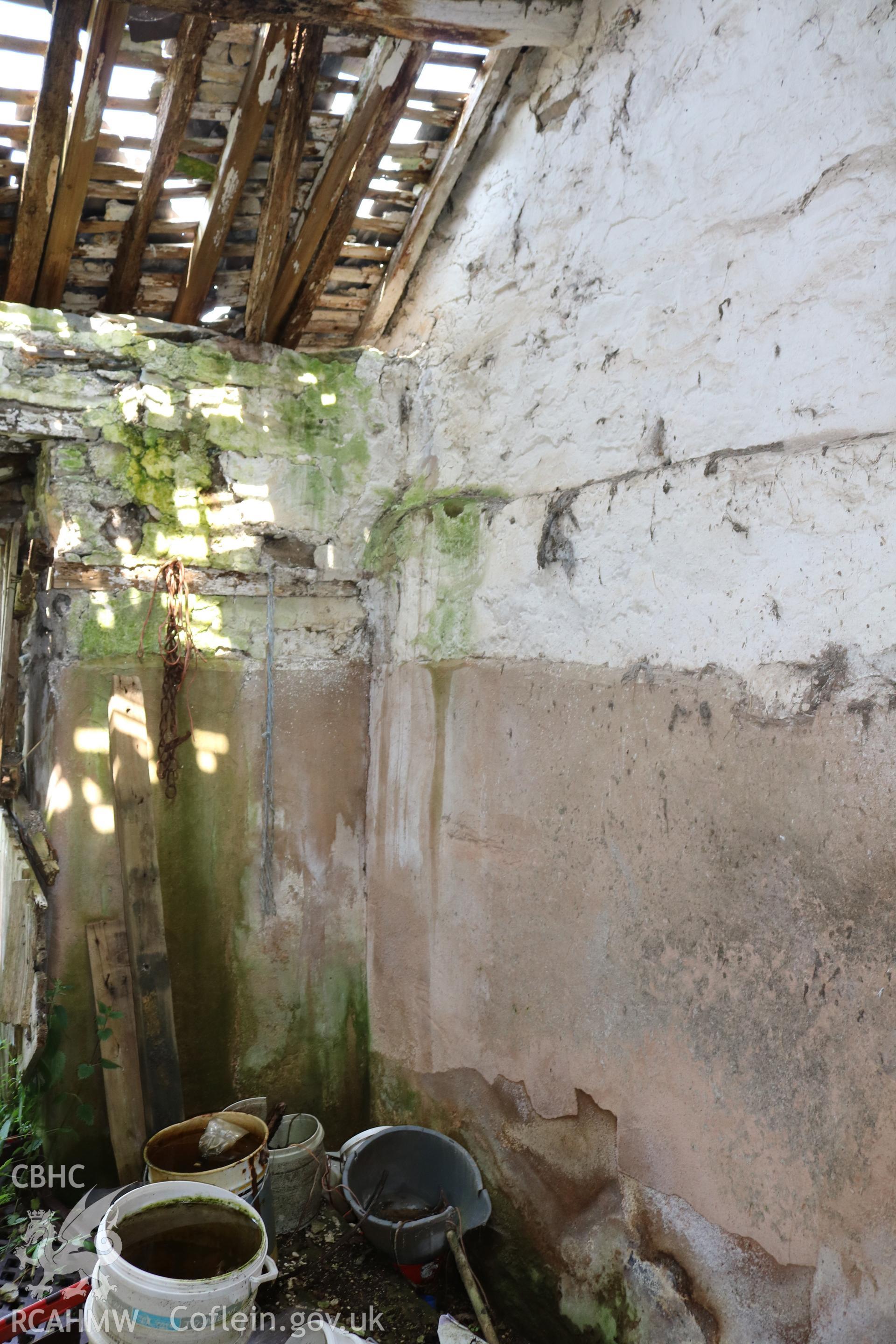Photograph showing interior view of dairy, at Maes yr Hendre, taken by Dr Marian Gwyn, 6th July 2016. (Original Reference no. 0255)