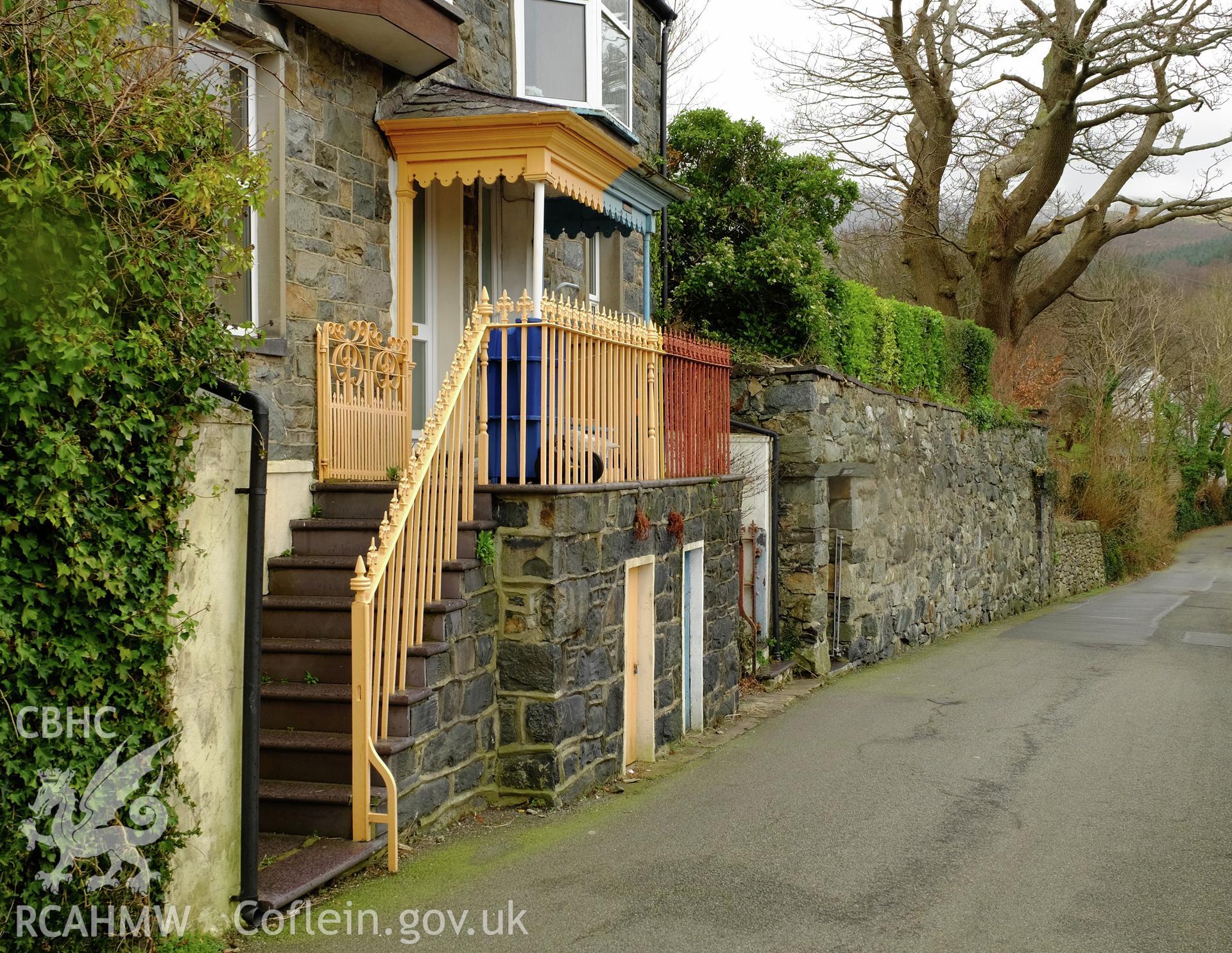 Colour photograph showing entrance steps and railings at Pennant and Bodlondeb, Ffordd Abercaseg, Bethesda, produced by Richard Hayman 16th February 2017