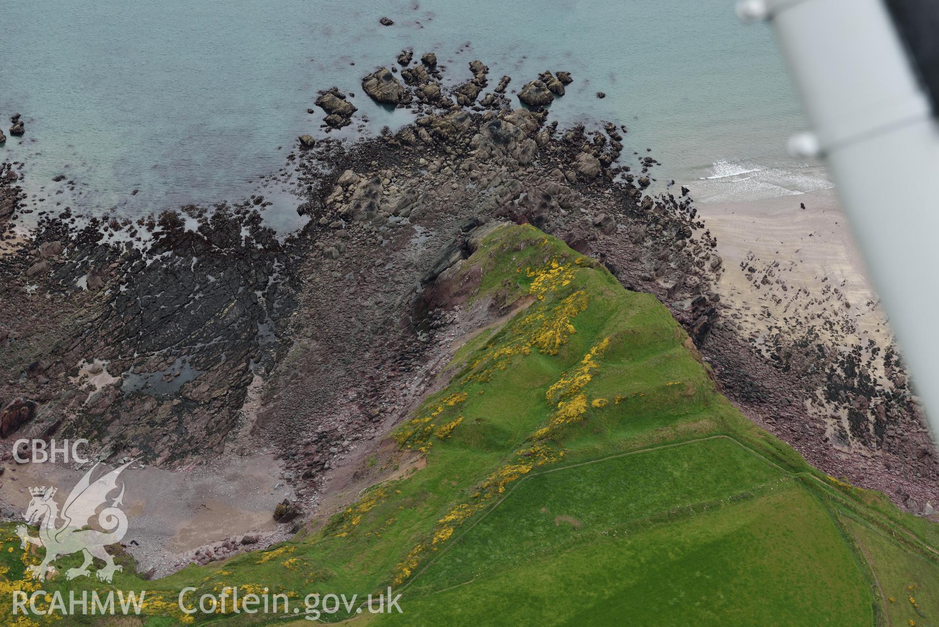 Great Castle Head, Dale. Baseline aerial reconnaissance survey for the CHERISH Project. ? Crown: CHERISH PROJECT 2017. Produced with EU funds through the Ireland Wales Co-operation Programme 2014-2020. All material made freely available through the Open Government Licence.