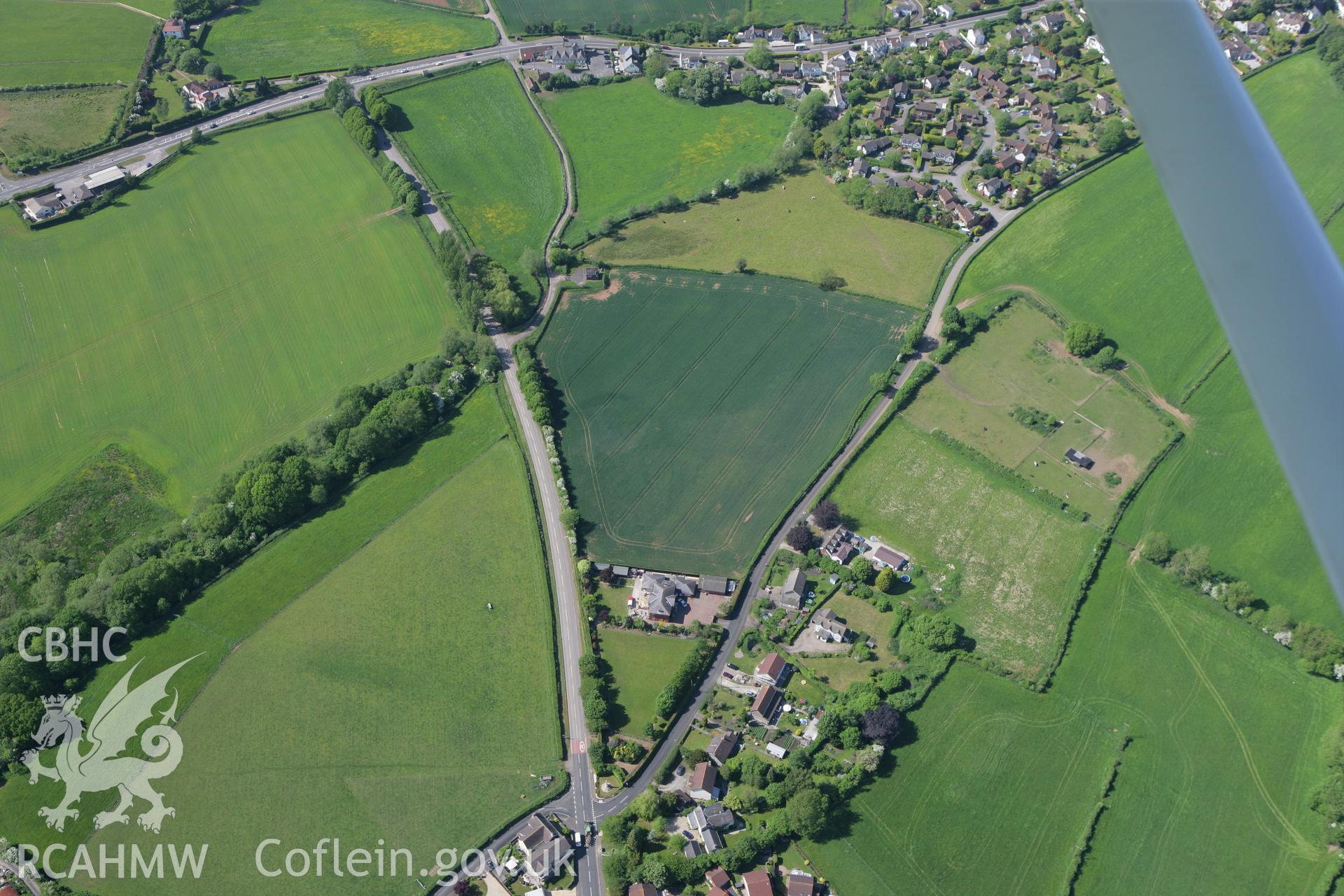 RCAHMW colour oblique photograph of Circular cropmark, Newton Green. Taken by Toby Driver on 24/05/2010.
