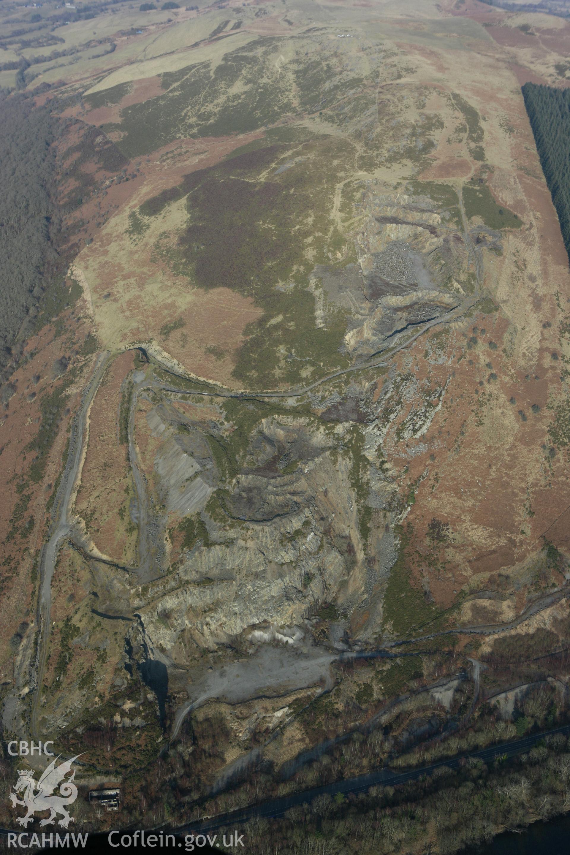 RCAHMW colour oblique photograph of Cerrig Gwynion Quarry. Taken by Toby Driver on 11/03/2010.