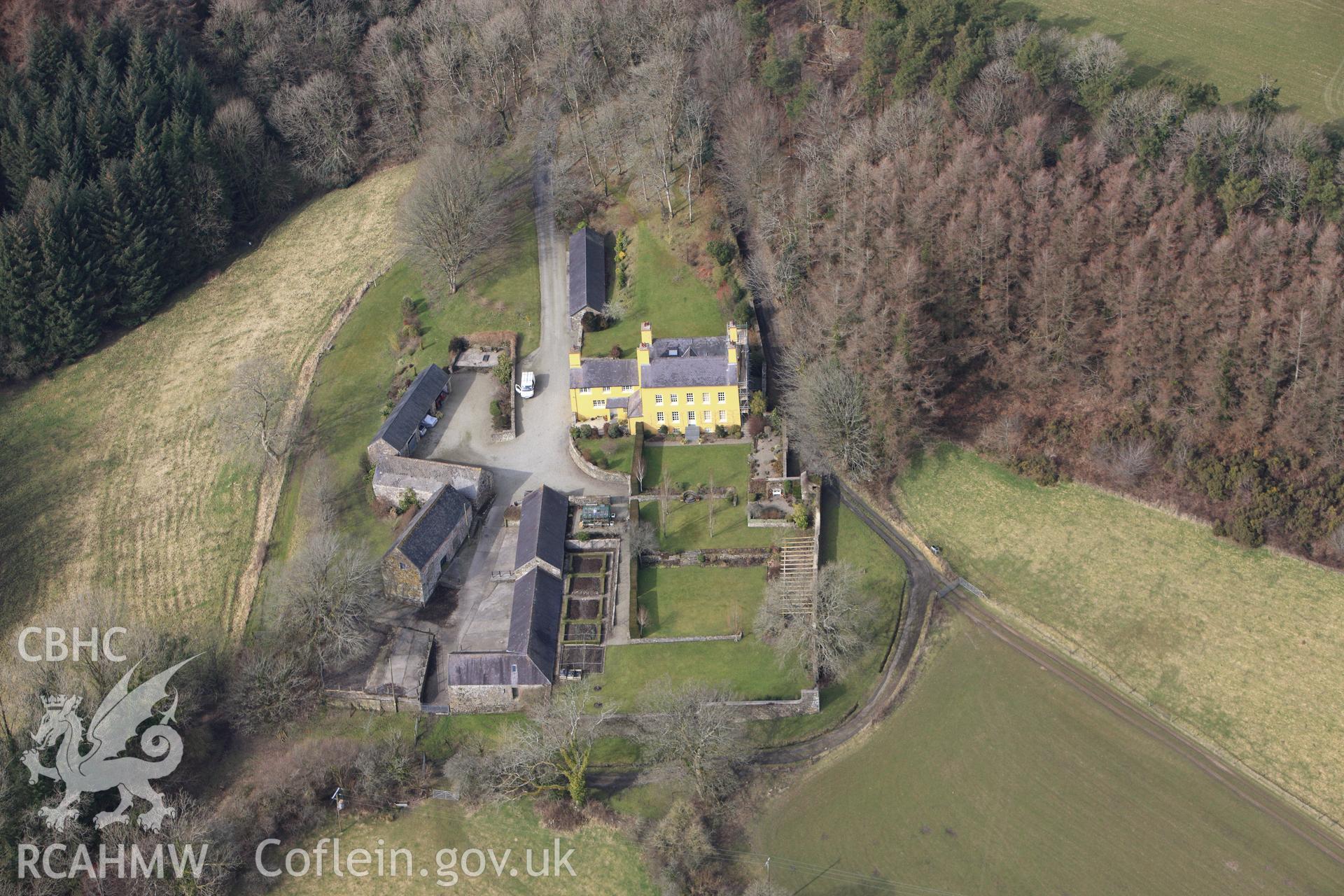 RCAHMW colour oblique photograph of Panteg farmhouse;Pant-Teg, Llanddewi Velfrey. Taken by Toby Driver on 02/03/2010.