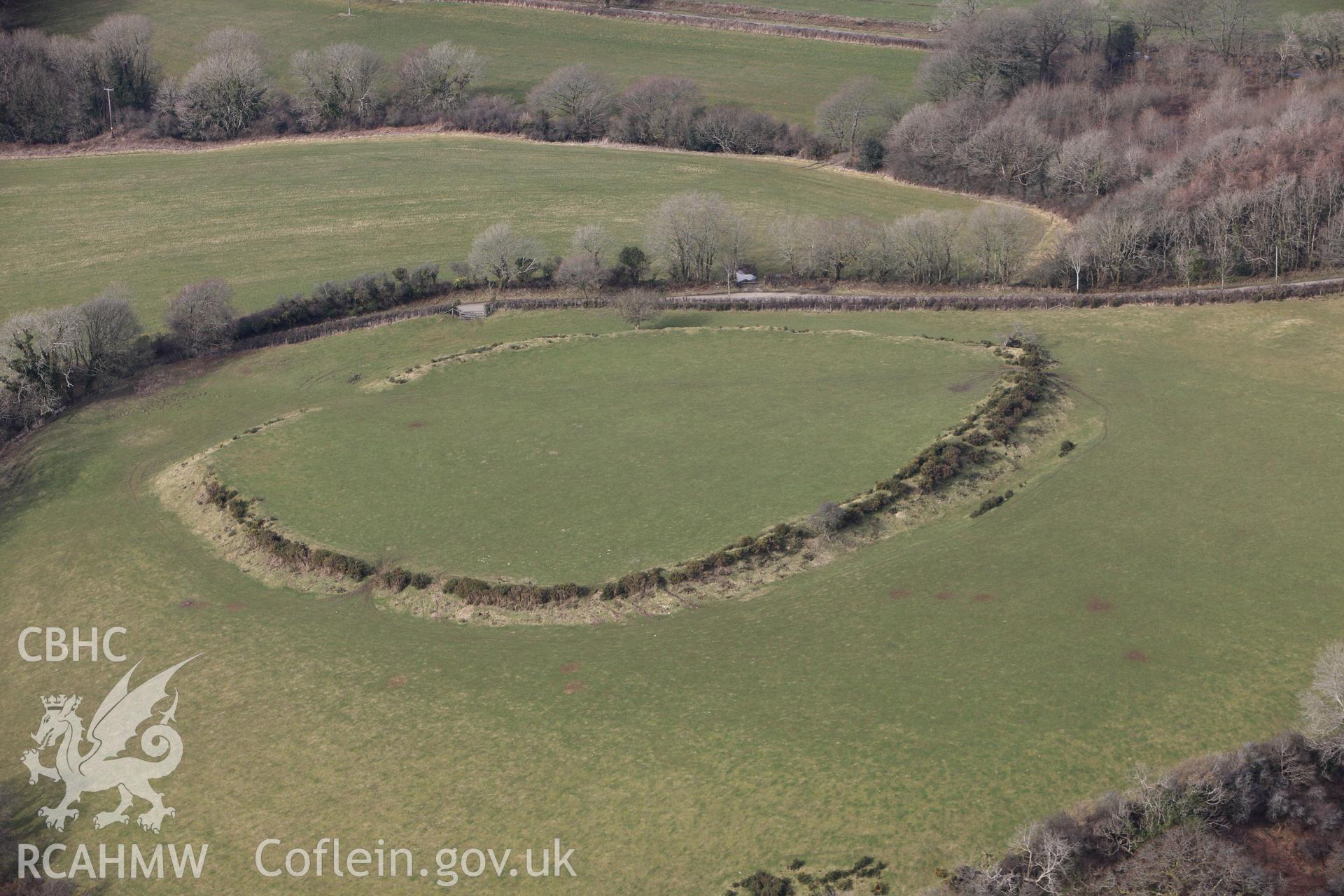 RCAHMW colour oblique photograph of Caerau Gaer. Taken by Toby Driver on 02/03/2010.