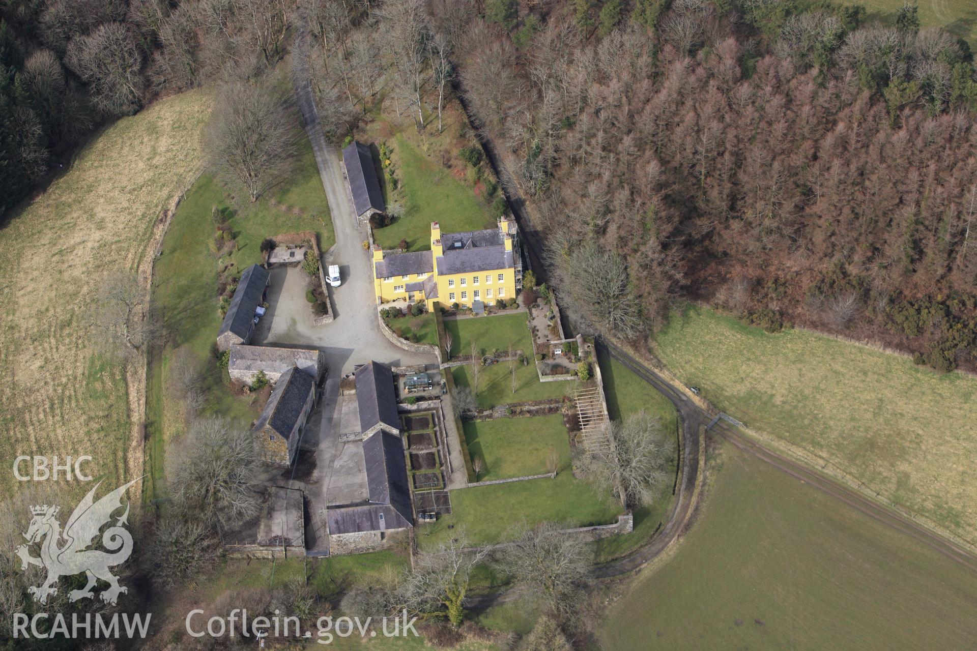 RCAHMW colour oblique photograph of Panteg farmhouse;Pant-Teg, Llanddewi Velfrey. Taken by Toby Driver on 02/03/2010.