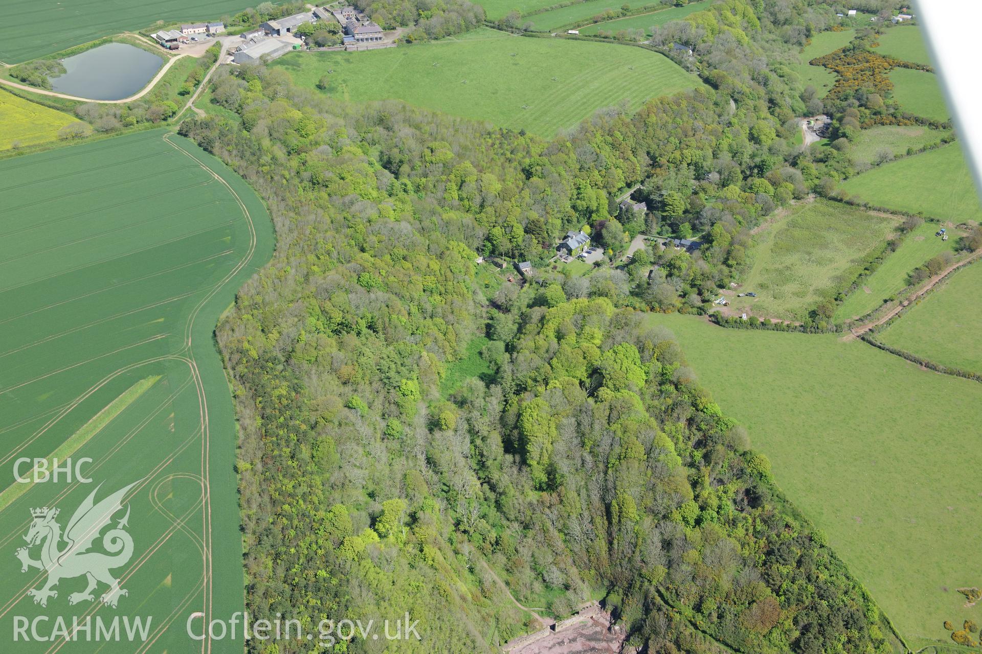 Trewarren House, St. Ishmael's. Oblique aerial photograph taken during the Royal Commission's programme of archaeological aerial reconnaissance by Toby Driver on 13th May 2015.