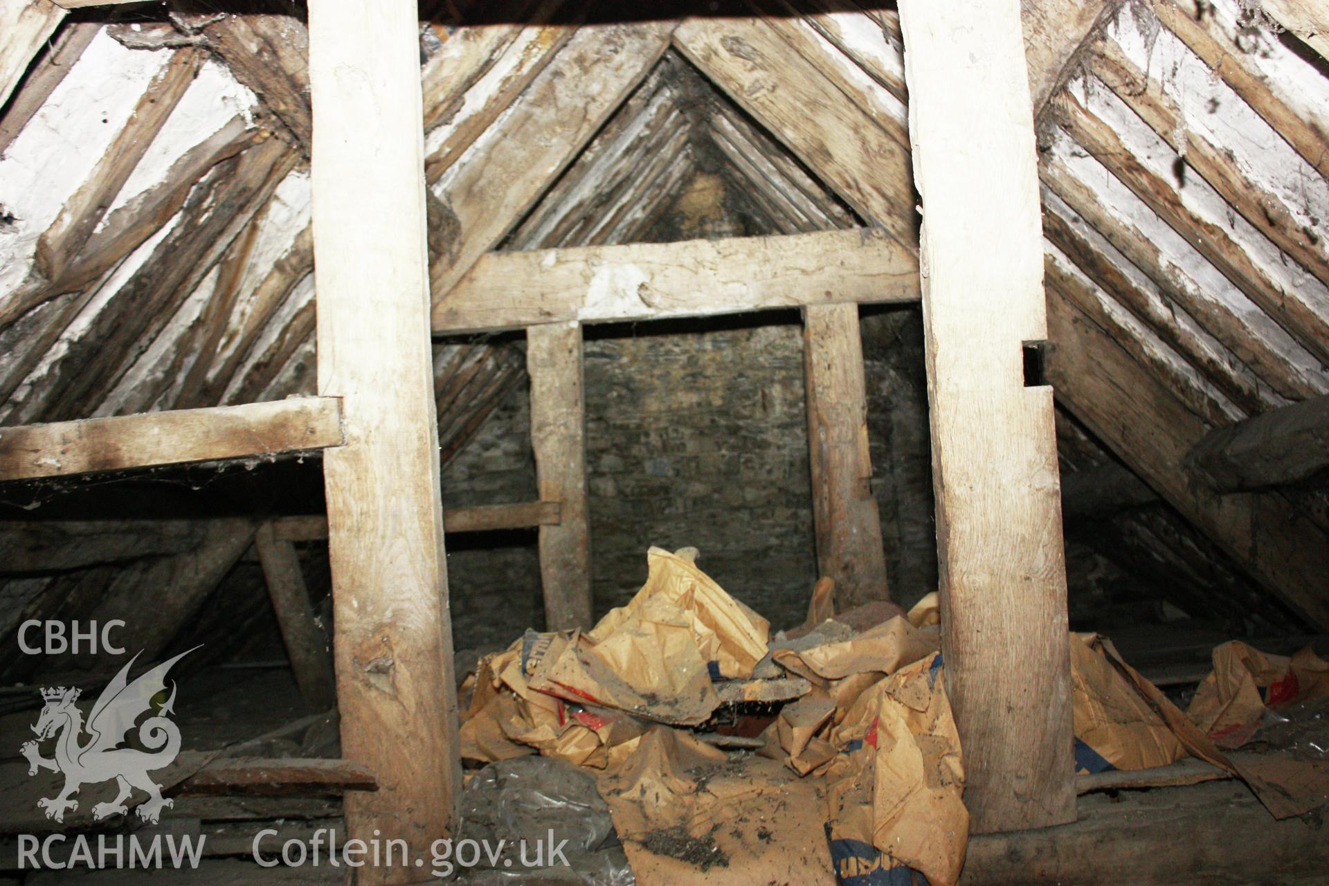 Interior view of timber frame and roof beams at Glanhafon-Fawr Farmhouse. Photographic survey of Glanhafon-Fawr Farmhouse conducted by Geoff Ward on 4th November 2010.