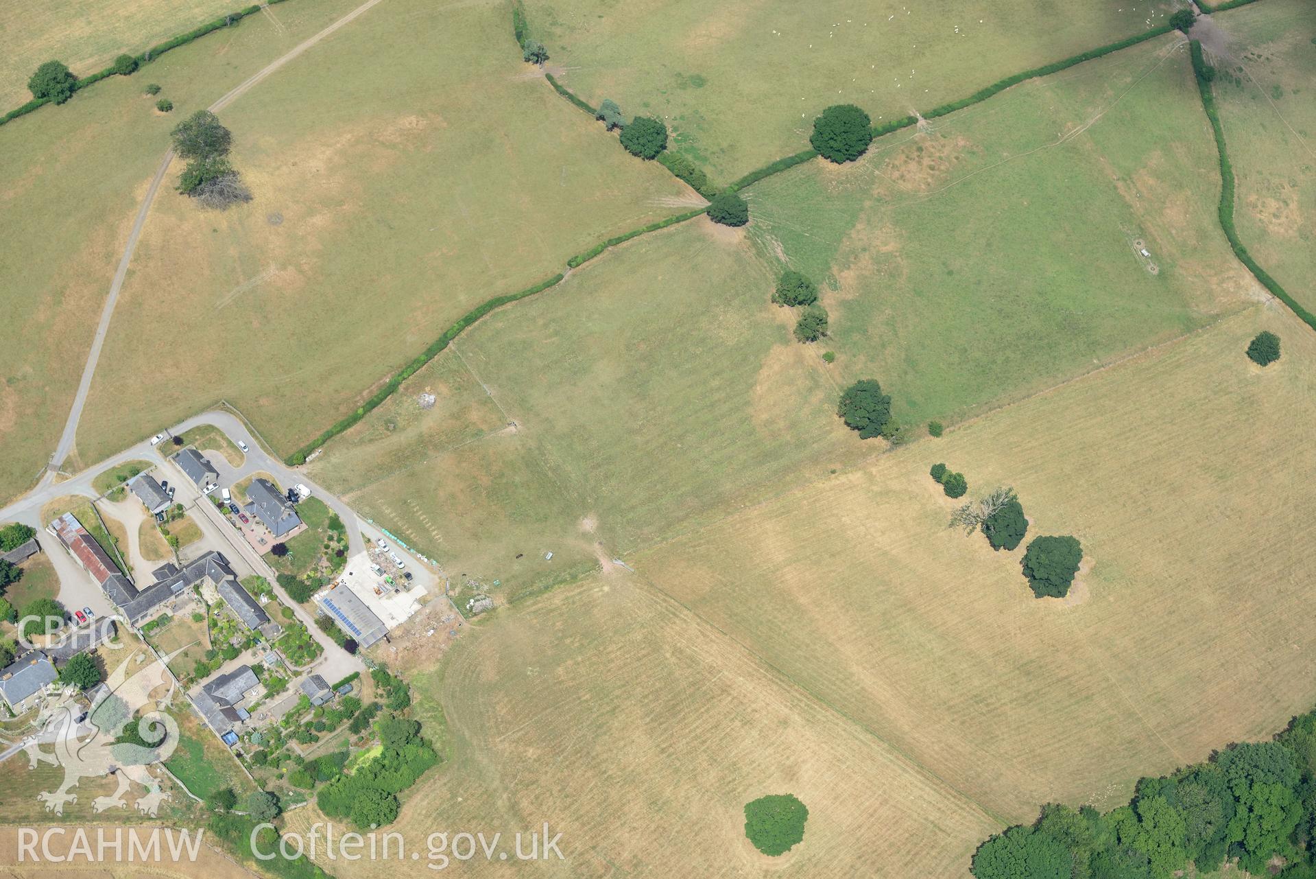 Royal Commission aerial photography of Clyro Roman fort, with parchmarks, taken on 19th July 2018 during the 2018 drought.