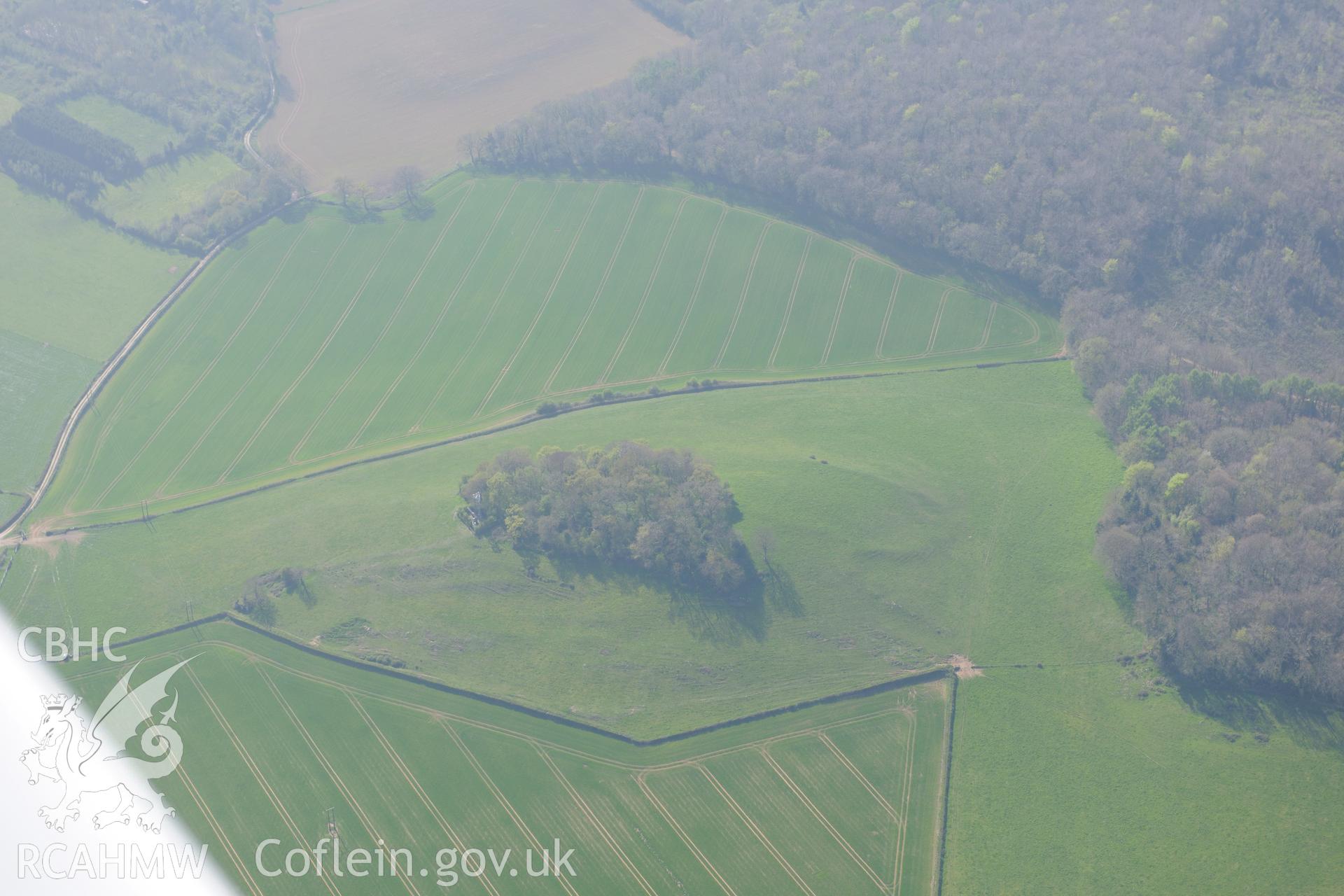 Earthwork Enclosure, Willis Hill. Oblique aerial photograph taken during the Royal Commission's programme of archaeological aerial reconnaissance by Toby Driver on 21st April 2015