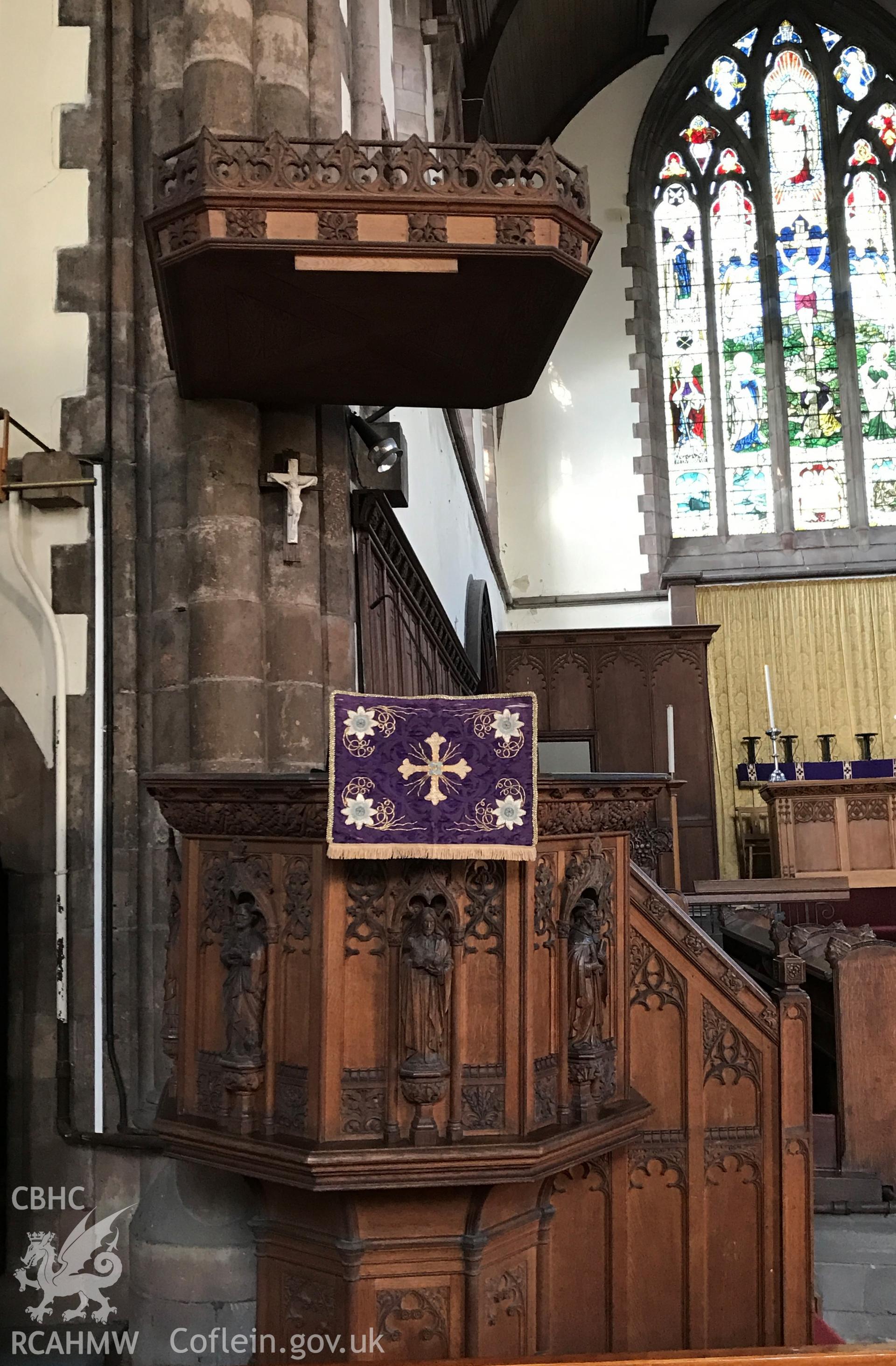 Colour photo showing the pulpit at St Paul's Church, Grangetown, taken by Revd David T. Morris, 2018.