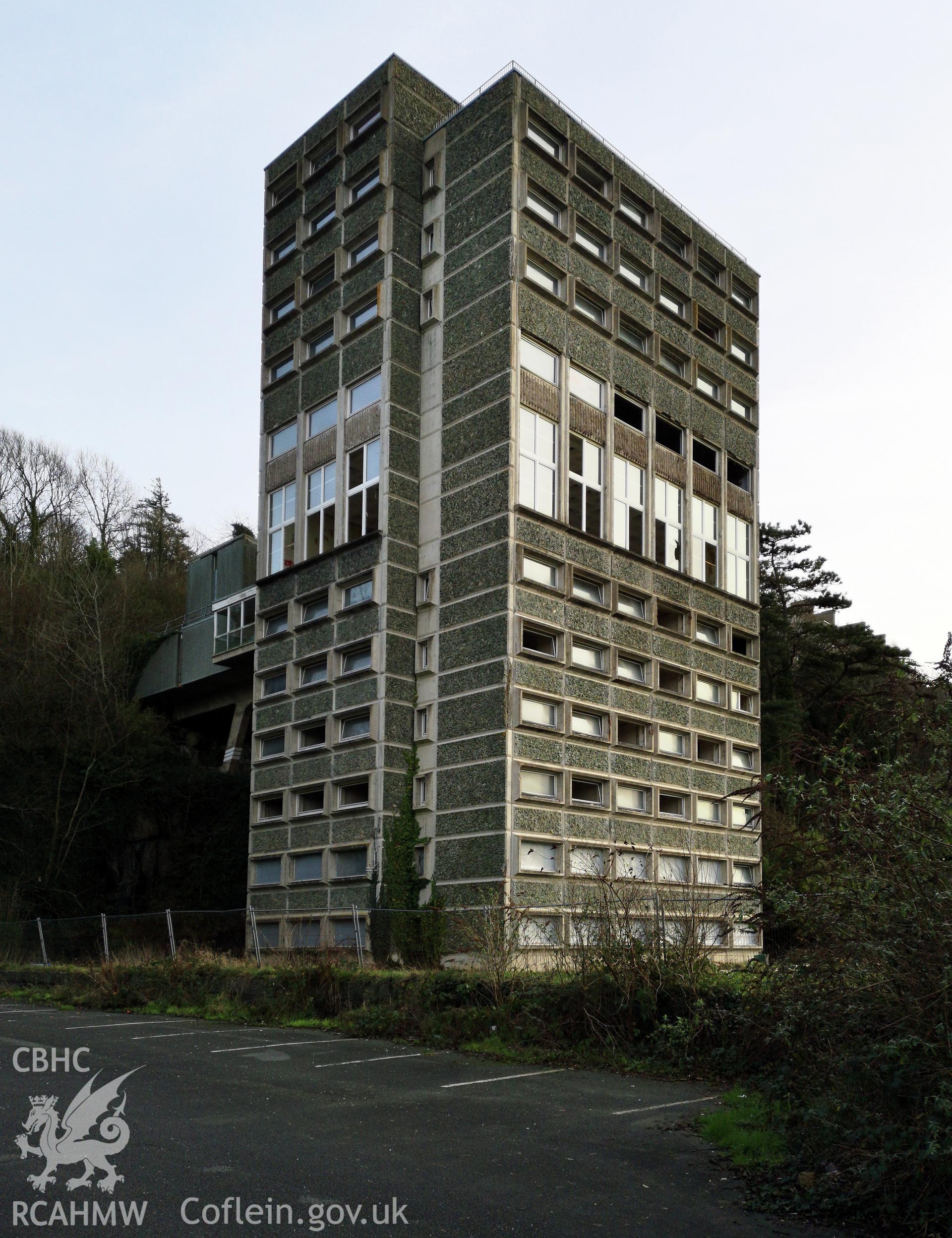 Accommodation block at Coleg Harlech, from north-west