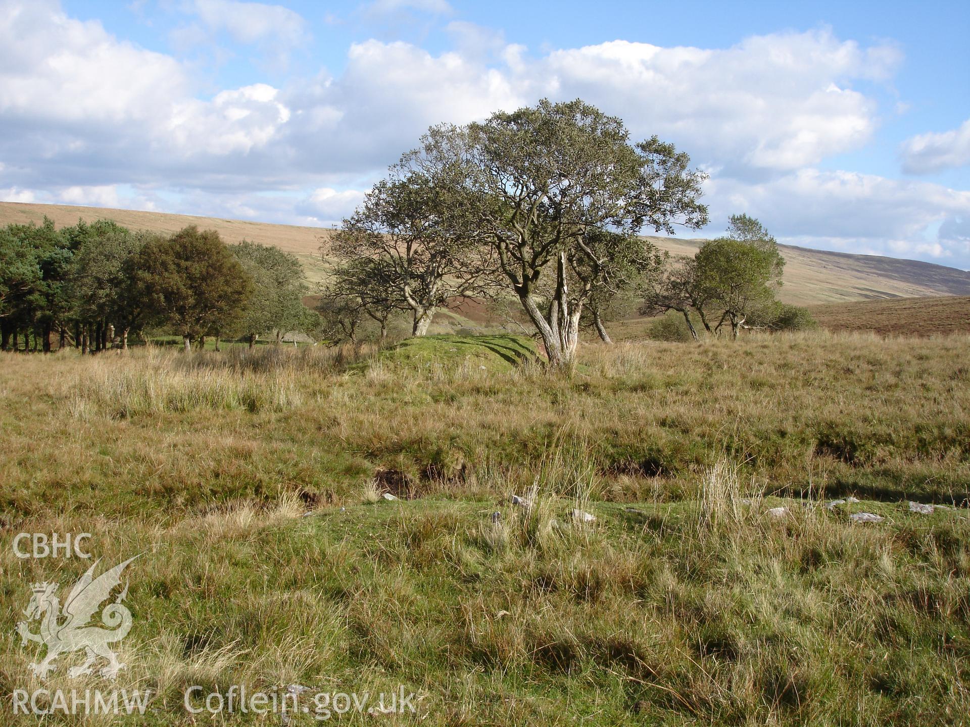 Digital colour photograph of Grwyne Fawr Reservoir Mound II taken on 26/09/2007 by R.P.Sambrook during the Black Mountains Central (North) Survey undertaken by Trysor.