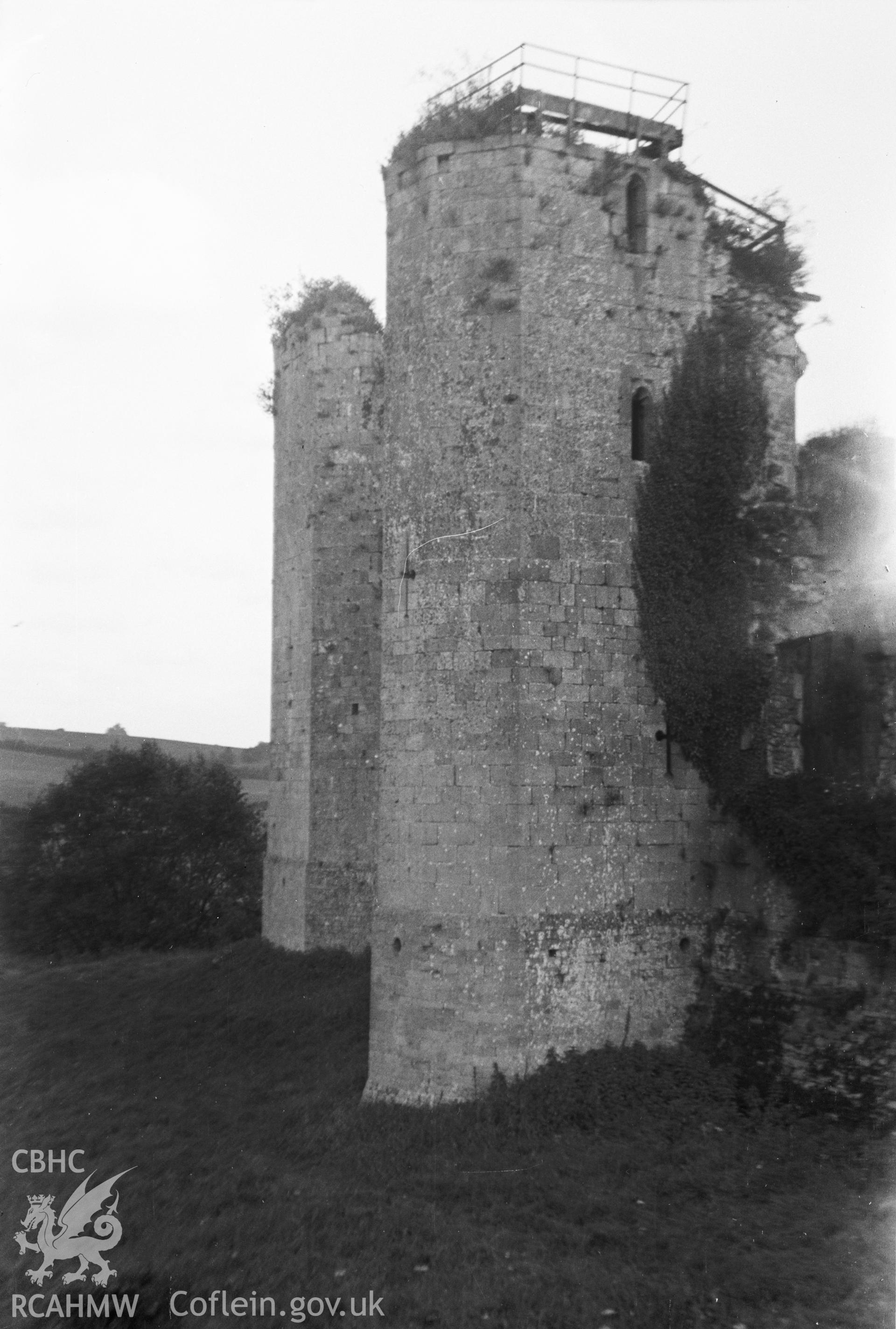 Digital copy of a nitrate negative showing Raglan Castle, taken by Leonard Monroe, 1927.