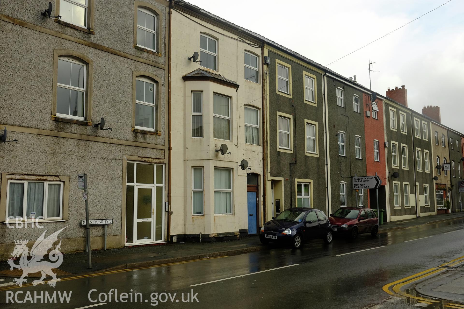 Colour photograph showing view looking east at Rhes Penrhyn, Bethesda, produced by Richard Hayman 31st January 2017