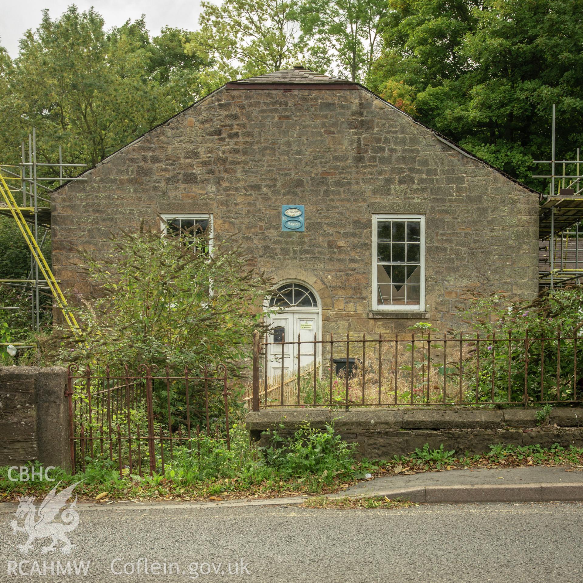 Colour photograph showing front elevation and entrance of Cefnbychan Baptist Chapel, Newbridge Road, Cefn. Photographed by Richard Barrett on 15th September 2018.