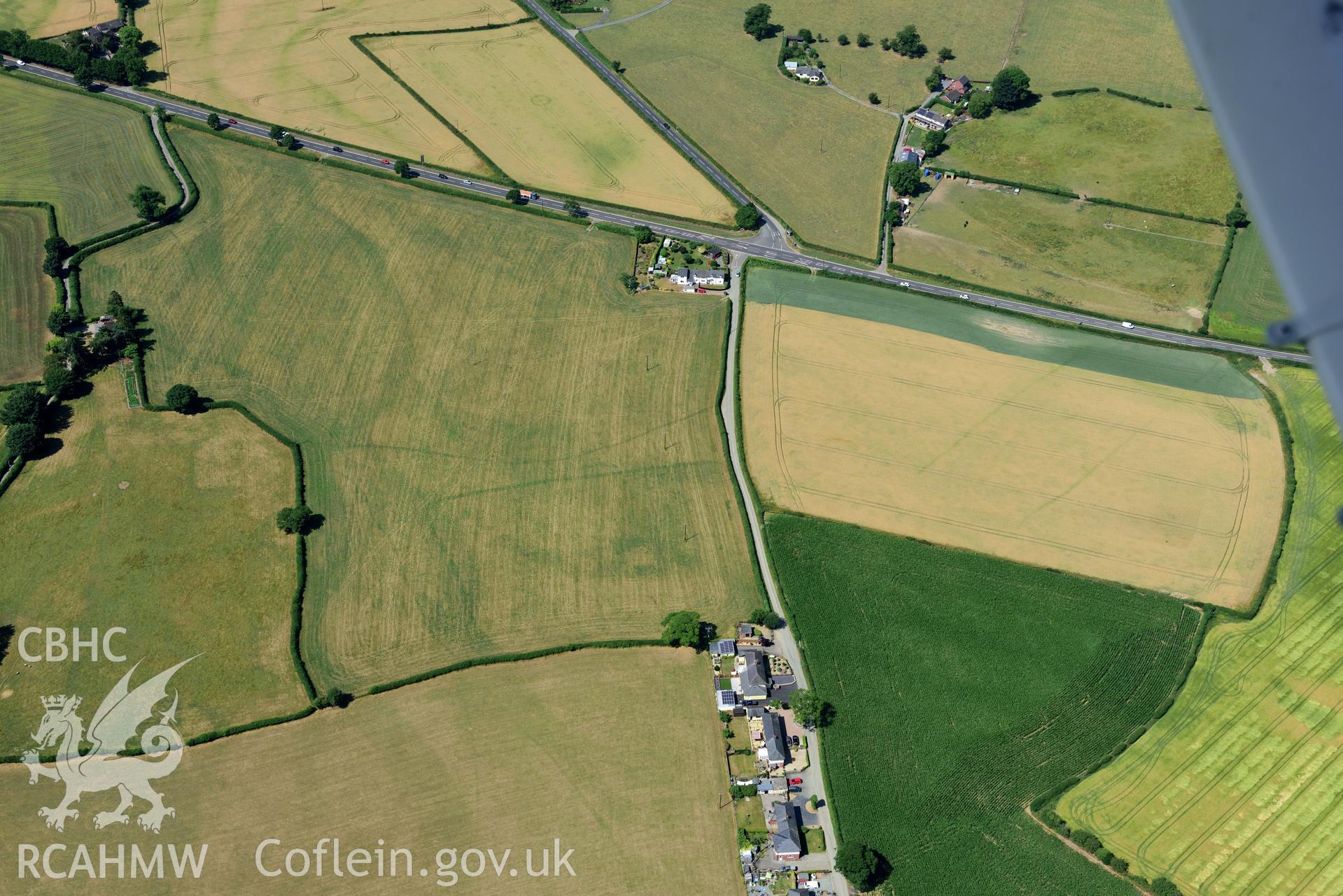 Royal Commission aerial photography of cropmarks of Lower Luggy Cursus taken on 19th July 2018 during the 2018 drought.