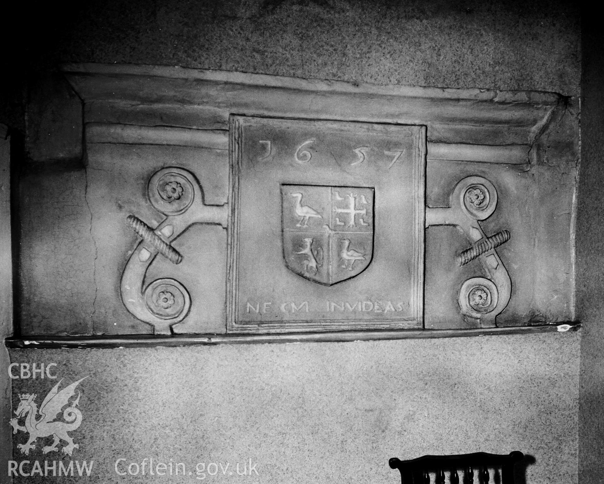 Interior view - panel over fireplace