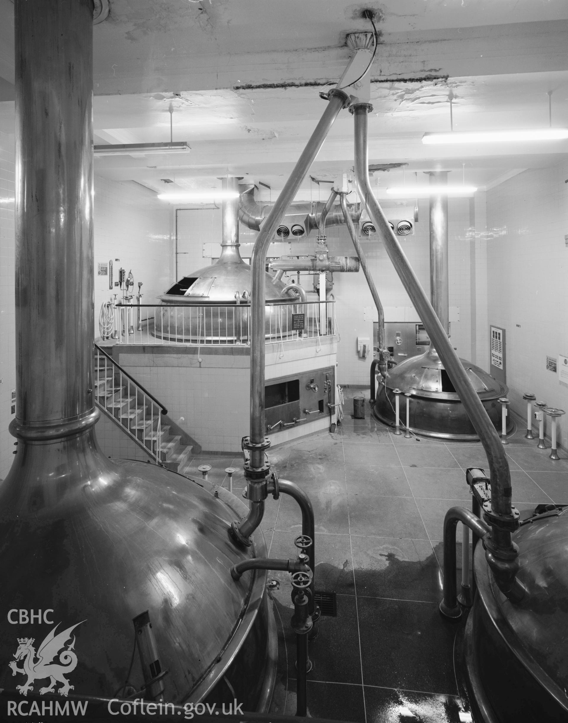 Brewing hall: copper tuns