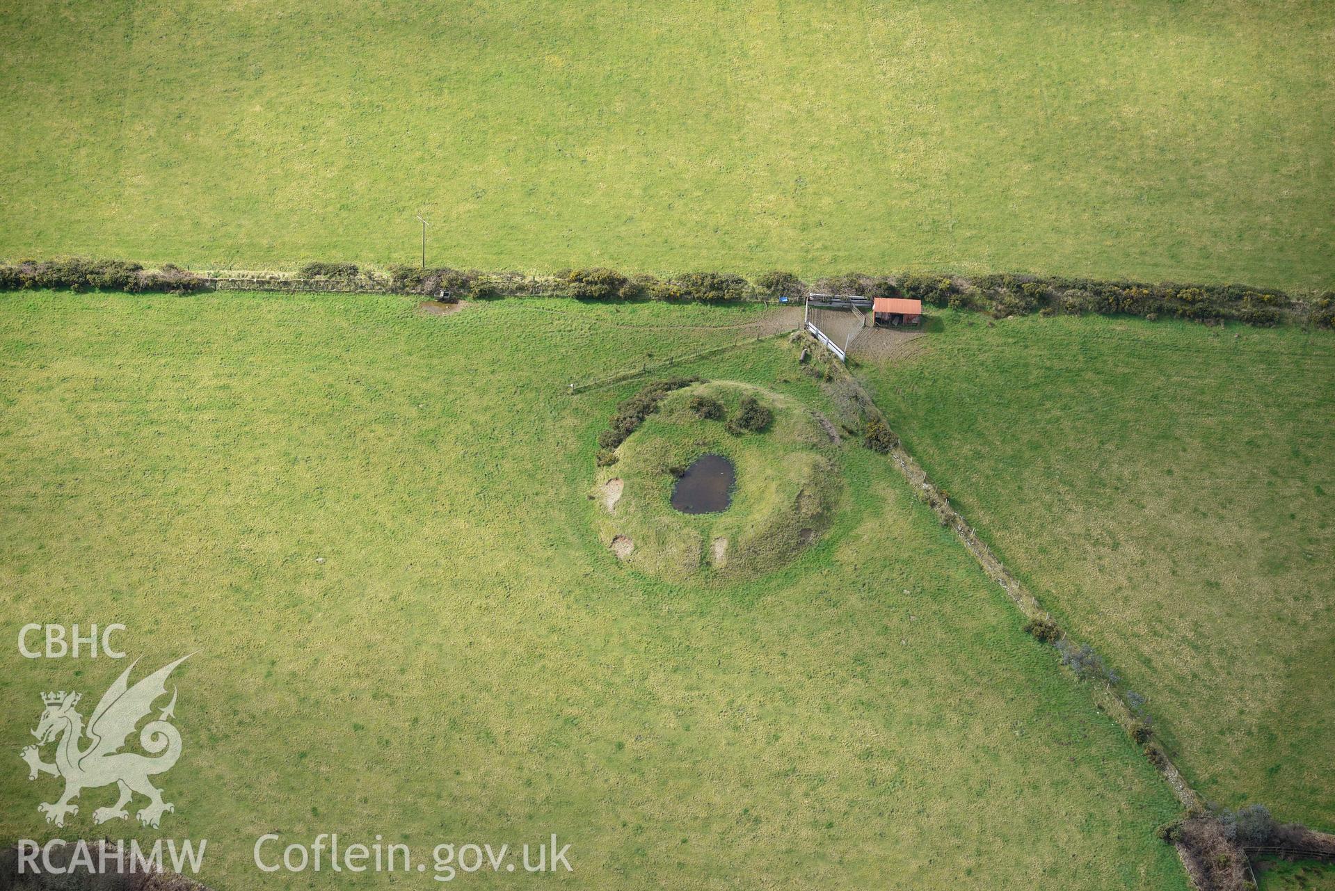 Castell Blaenllechog or Pengawsai ringwork, Maenclochog. Oblique aerial photograph taken during the Royal Commission's programme of archaeological aerial reconnaissance by Toby Driver on 13th March 2015.