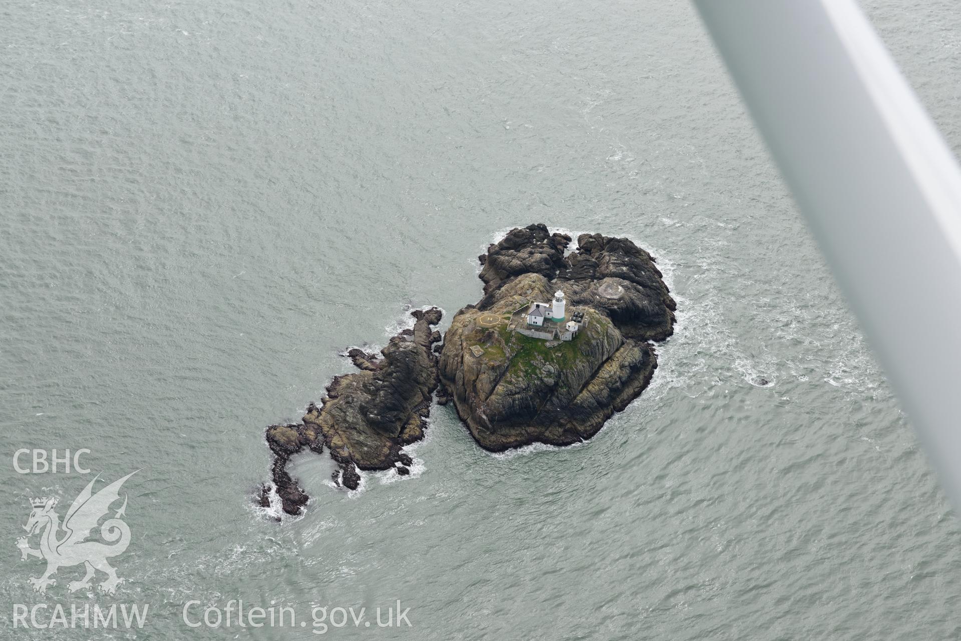 South Bishop Lighthouse at extreme low tide. Baseline aerial reconnaissance survey for the CHERISH Project. ? Crown: CHERISH PROJECT 2017. Produced with EU funds through the Ireland Wales Co-operation Programme 2014-2020. All material made freely available through the Open Government Licence.