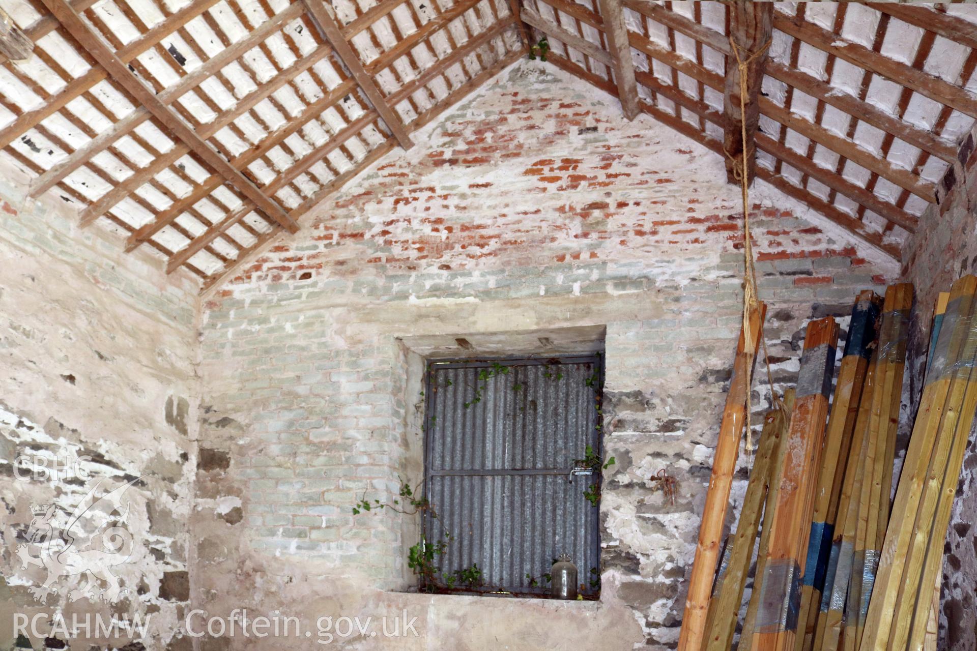 Photograph showing interior view of barn and cottage at Maes yr Hendre, taken by Dr Marian Gwyn, 6th July 2016. (Original Reference no. 0117)
