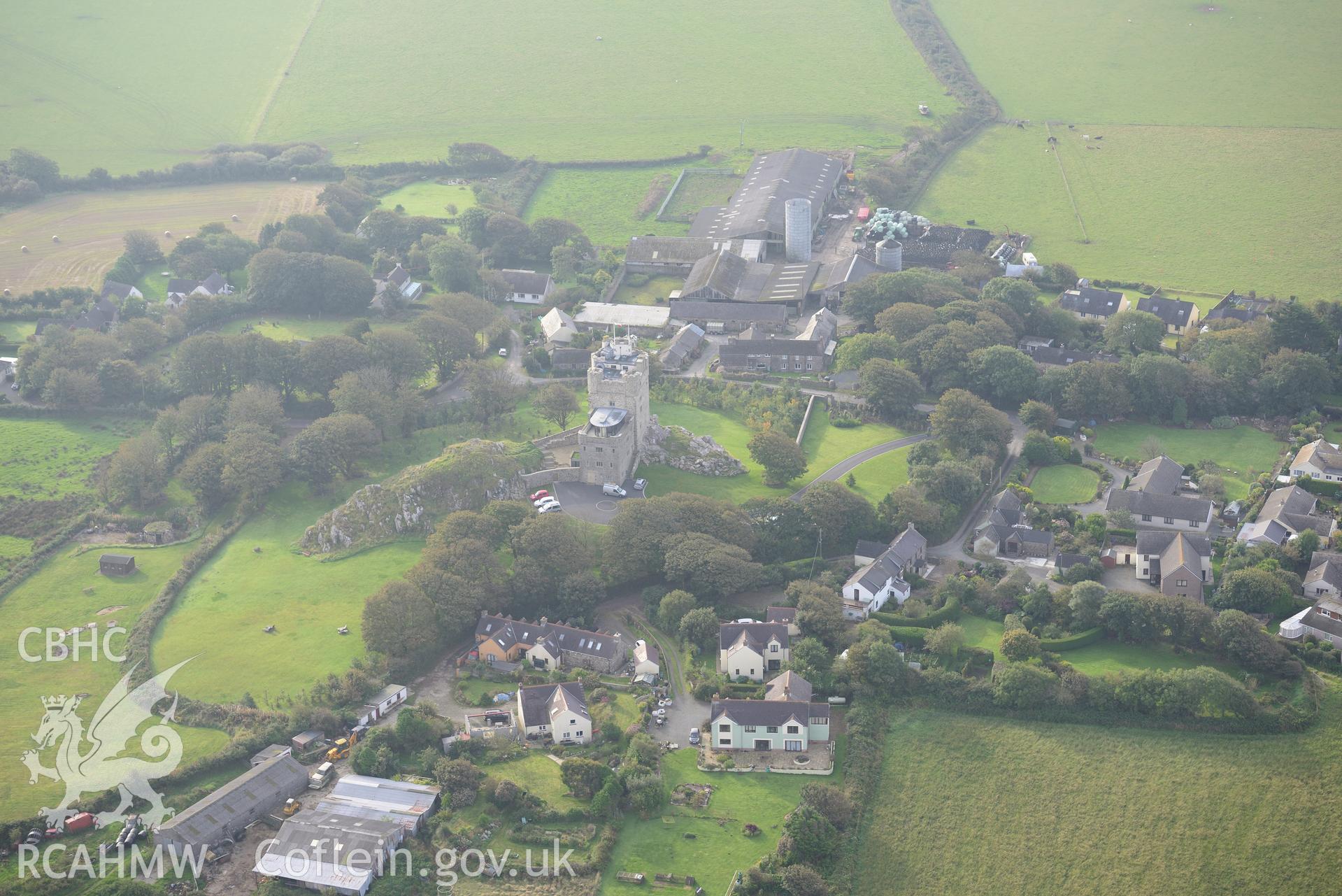 Roch Castle. Oblique aerial photograph taken during the Royal Commission's programme of archaeological aerial reconnaissance by Toby Driver on 29th September 2015.