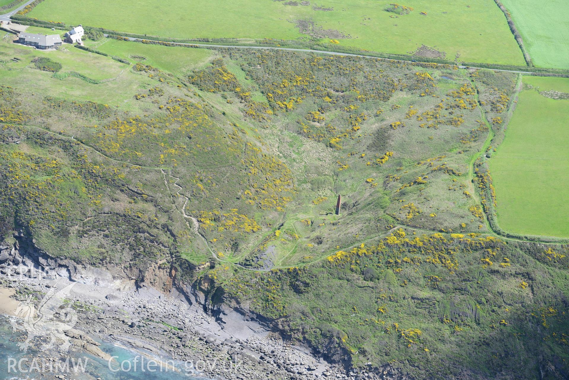 Trefran Cliff Colliery. Oblique aerial photograph taken during the Royal Commission's programme of archaeological aerial reconnaissance by Toby Driver on 13th May 2015.
