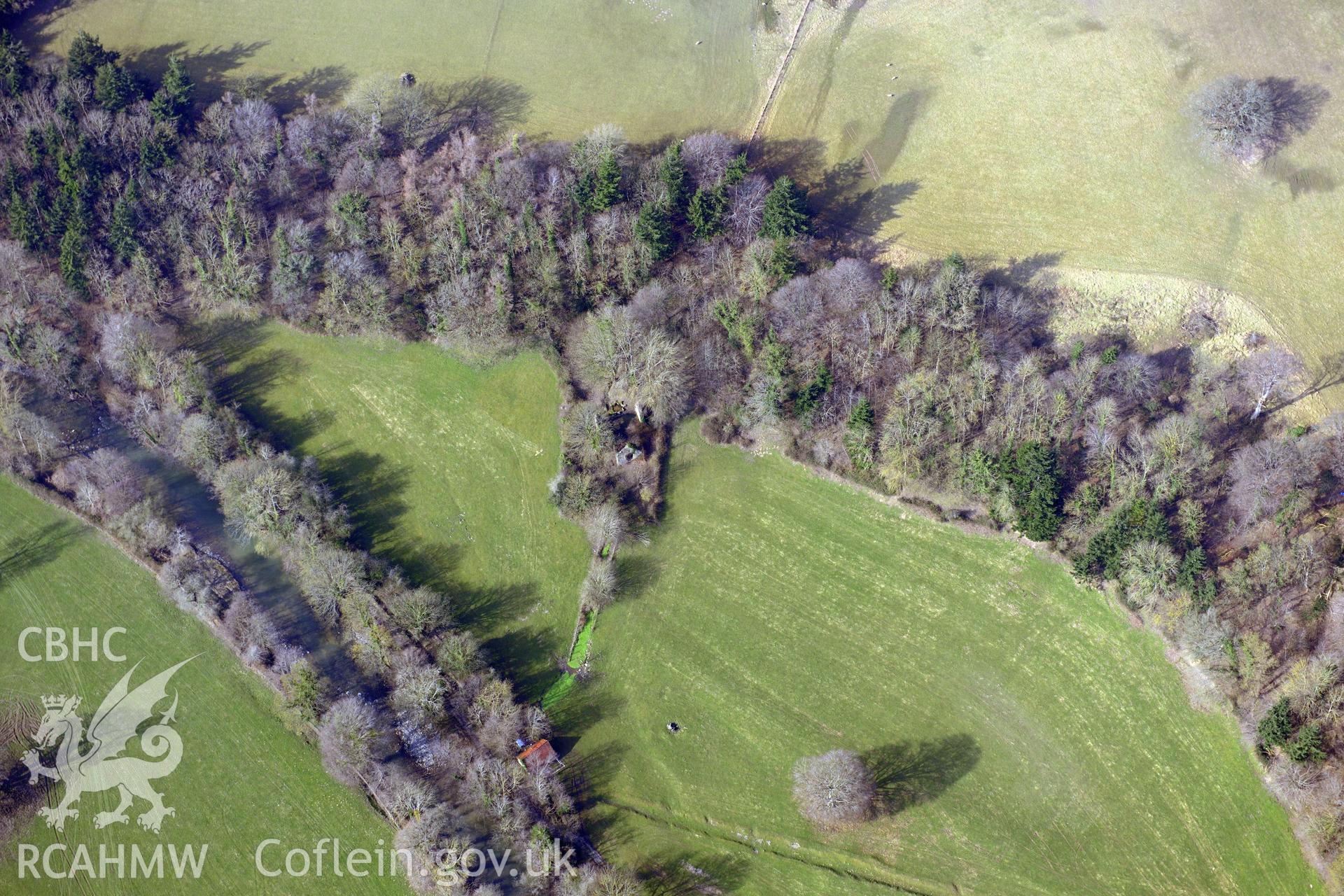 Ffynnon Fair and Ffynnon Fair well chapel, on the banks of the River Elwy, south west of St. Asaph. Oblique aerial photograph taken during the Royal Commission?s programme of archaeological aerial reconnaissance by Toby Driver on 28th February 2013.