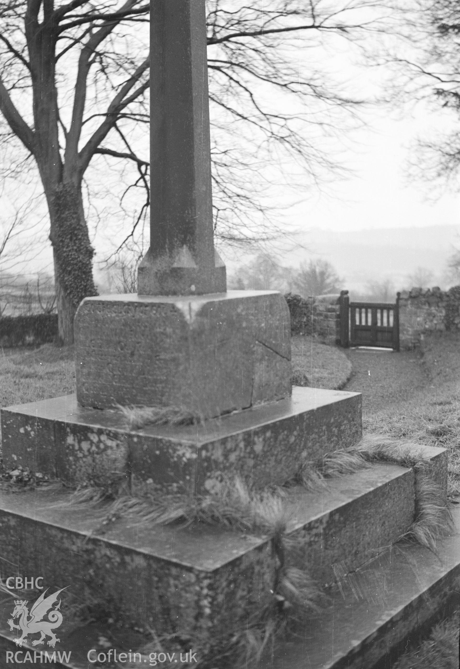 Digital copy of a nitrate negative showing an unidentified site taken by Ordnance Survey.