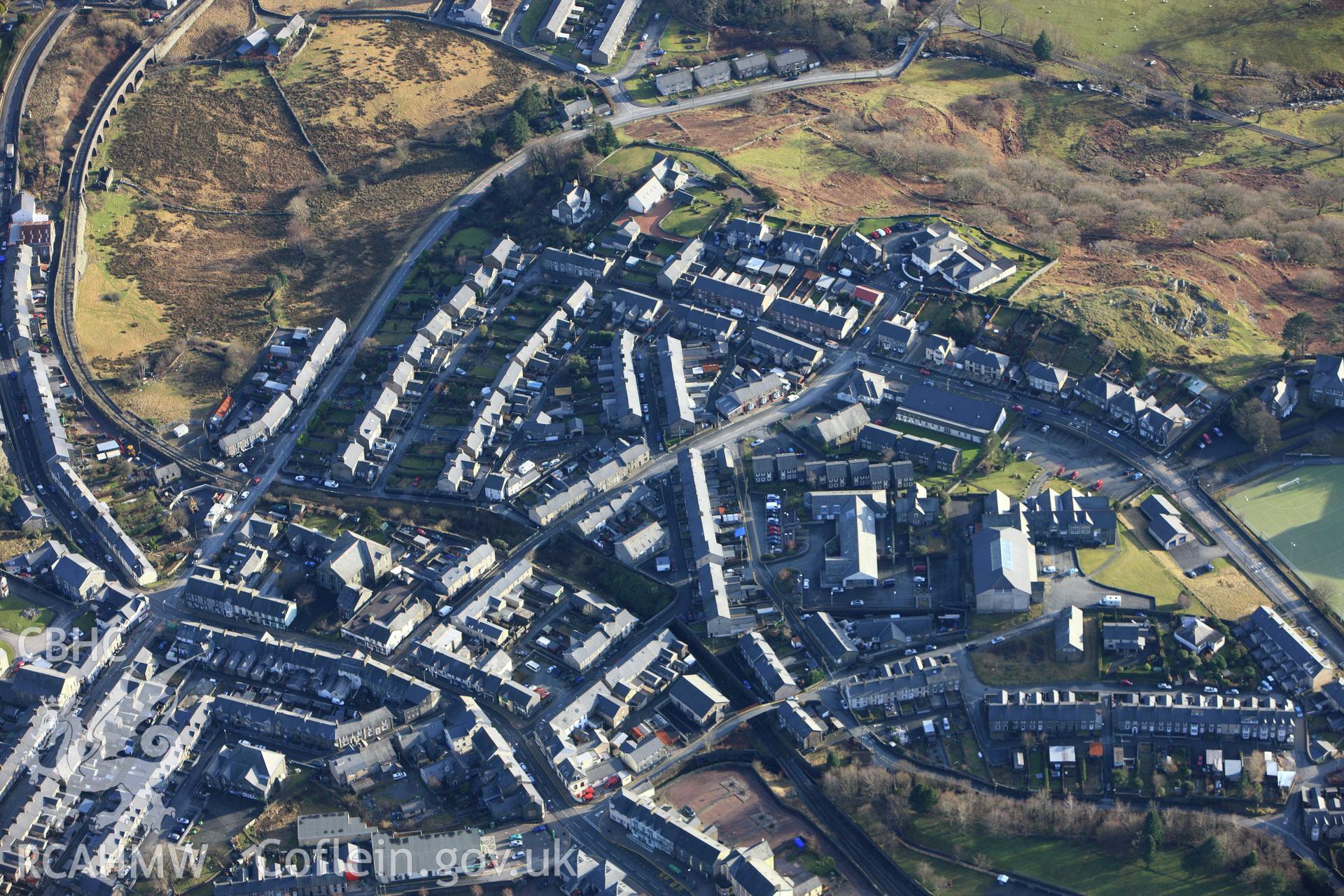 RCAHMW colour oblique photograph of Blaenau Ffestiniog. Taken by Toby Driver on 08/02/2011.
